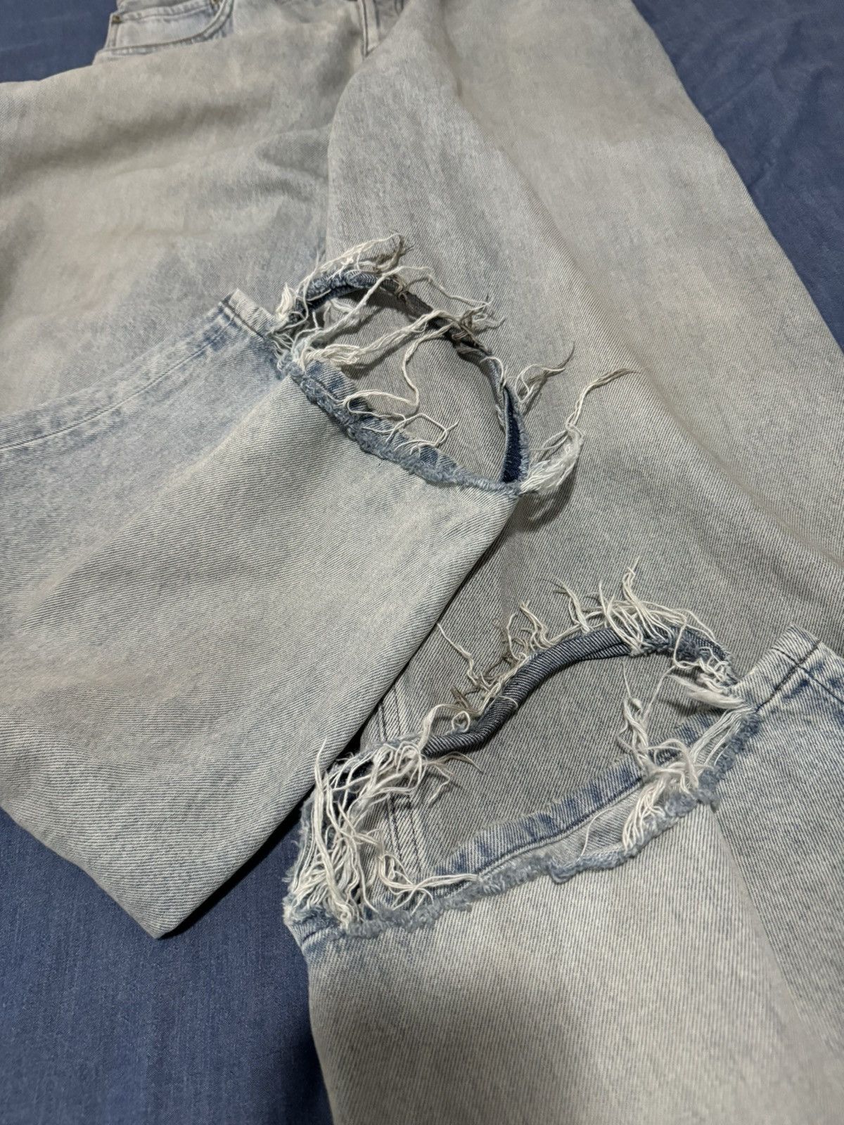 Balenciaga Balenciaga Baggy Denim Jeans Size US 30 / EU 46 - 2 Thumbnail