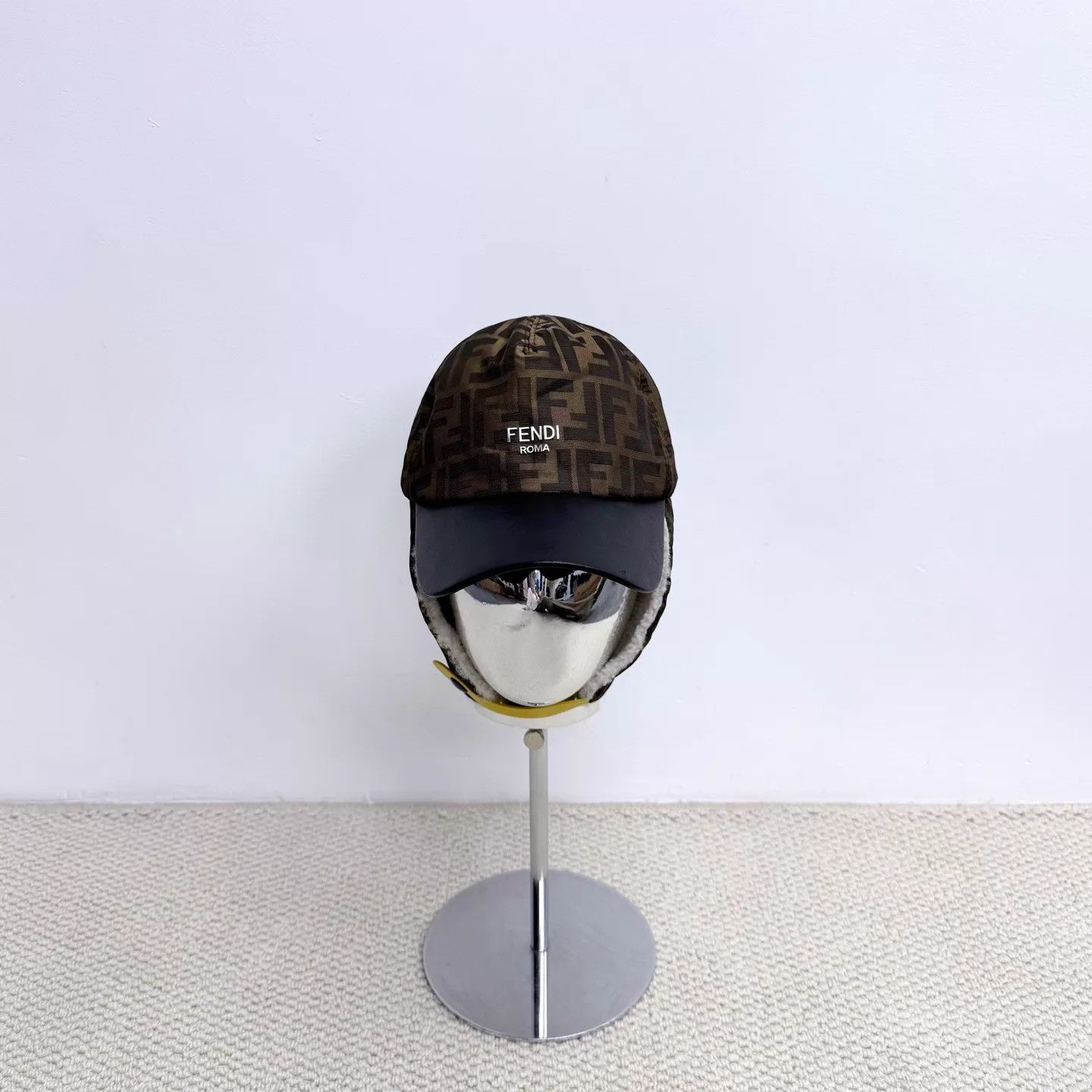 Fendi Fendi Double F FF Monogram Shearling Earflap Hat M unisex Size ONE SIZE - 1 Thumbnail