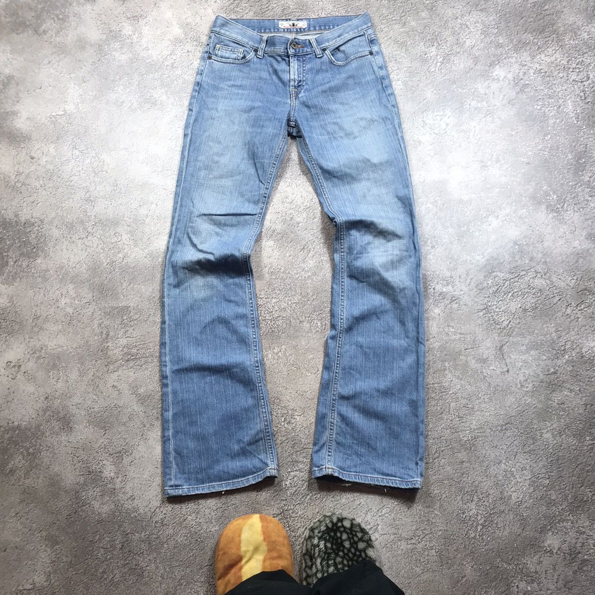 Vintage Vintage Y2K Distressed Flared Denim Jeans Baggy Fit Logo 29 Size 29" - 2 Thumbnail