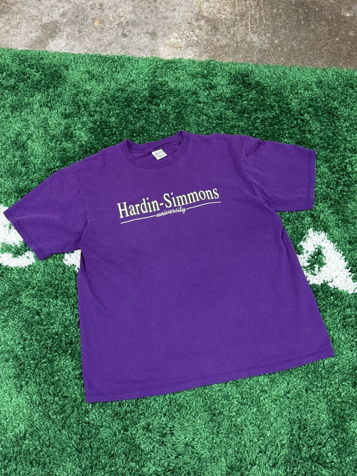 Vintage Vintage Made in USA Hardin Simmons University Purple Tee XL Size US XL / EU 56 / 4 - 1 Thumbnail