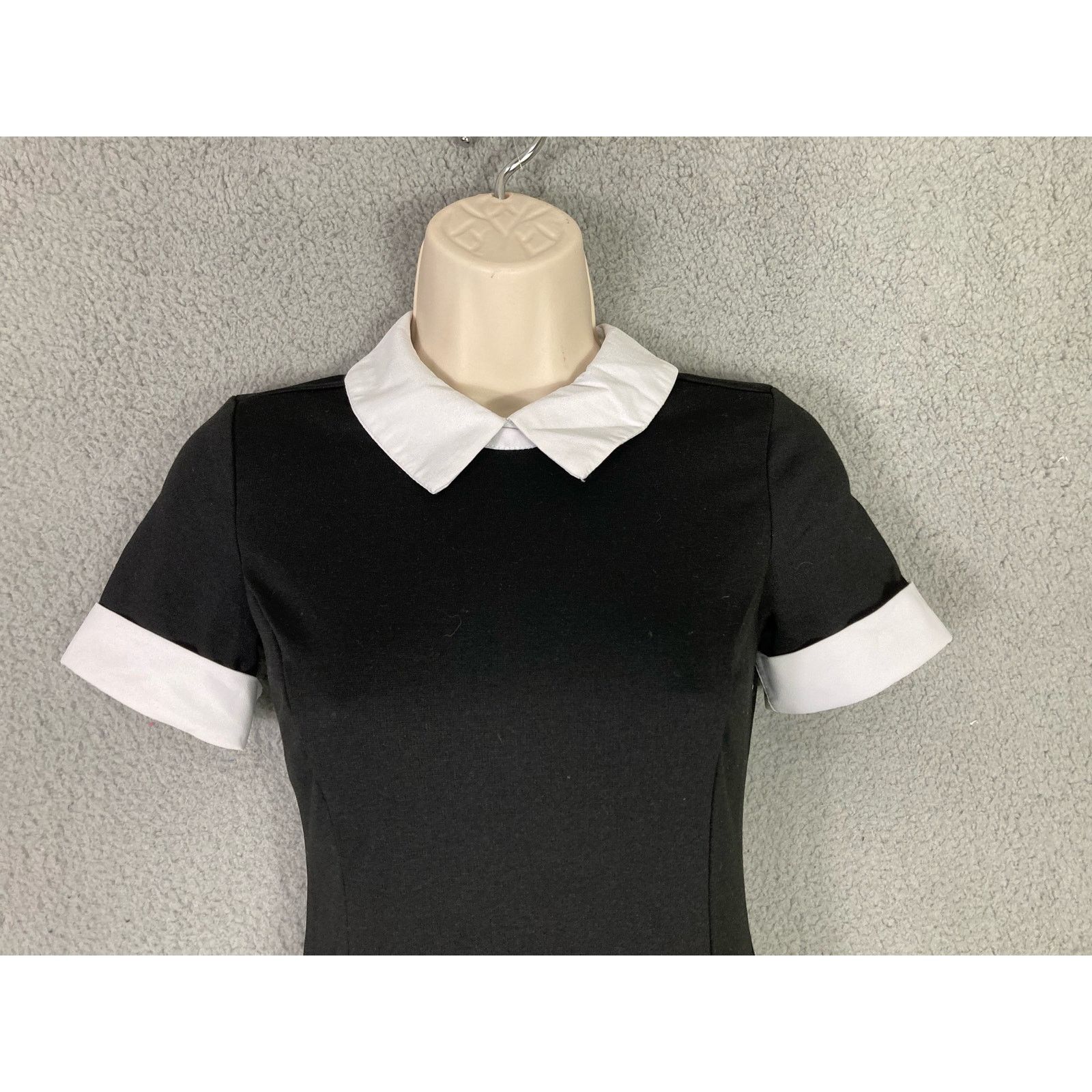 Other Spirit Halloween Wednesday Addams Dress Women's XS Costume Size XS / US 0-2 / IT 36-38 - 5 Thumbnail