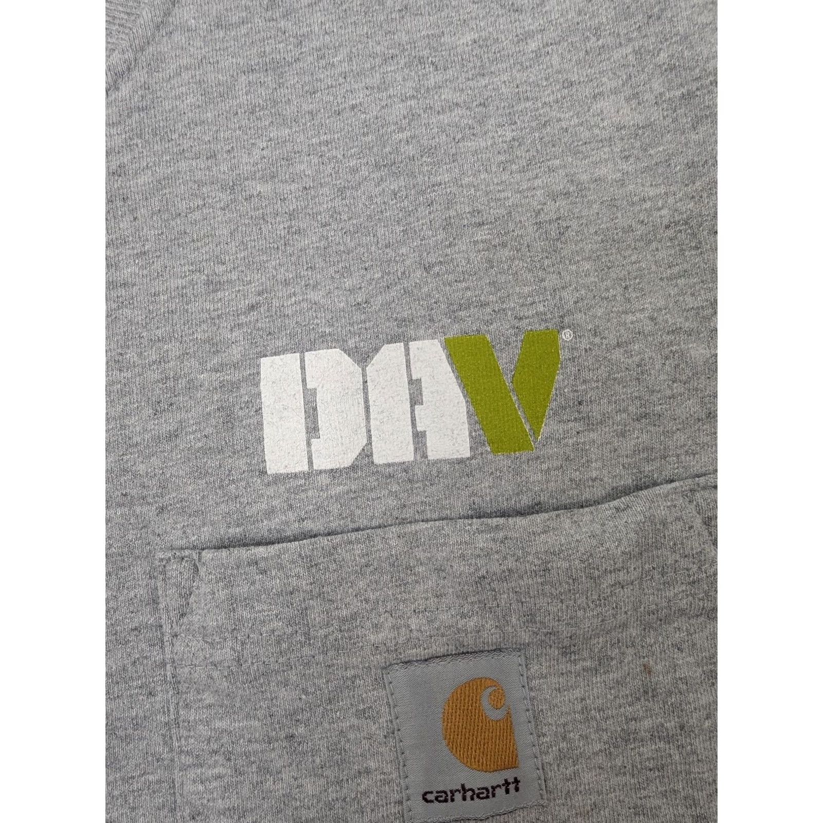 Carhartt Carhartt DAV Logo Pocket Long Sleeve Shirt Mens 2XL Gray Workwear K126 Carhartt Men’s K87 Shirt Mens 2XL Gray DA V Logo Pocket Long Sleeve Shirt Size US XXL / EU 58 / 5 - 2 Thumbnail