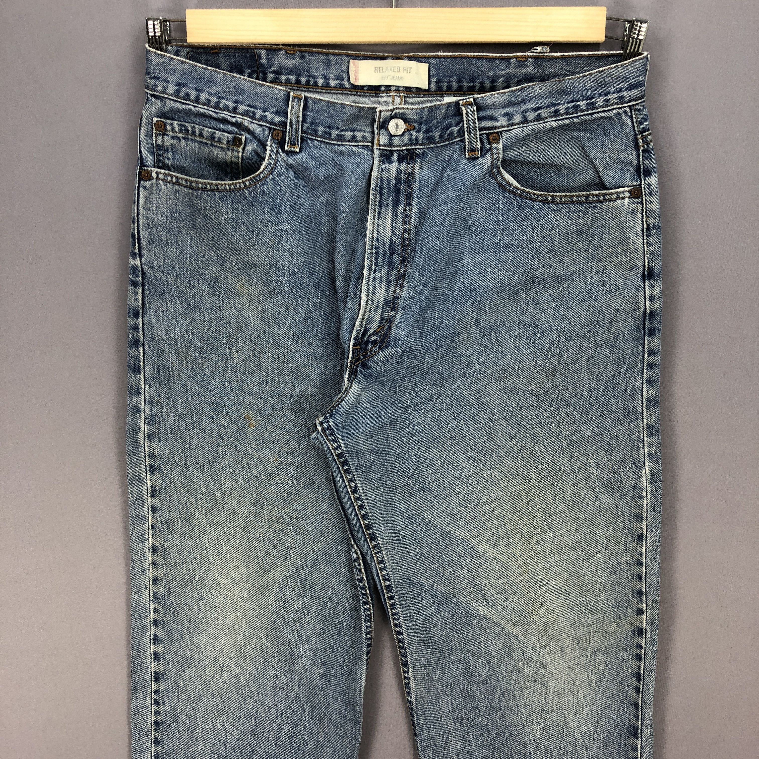 Levi's Vintage Levis Faded Ripped Jeans Levi's Stone Wash Denim Size US 40 / EU 56 - 3 Thumbnail