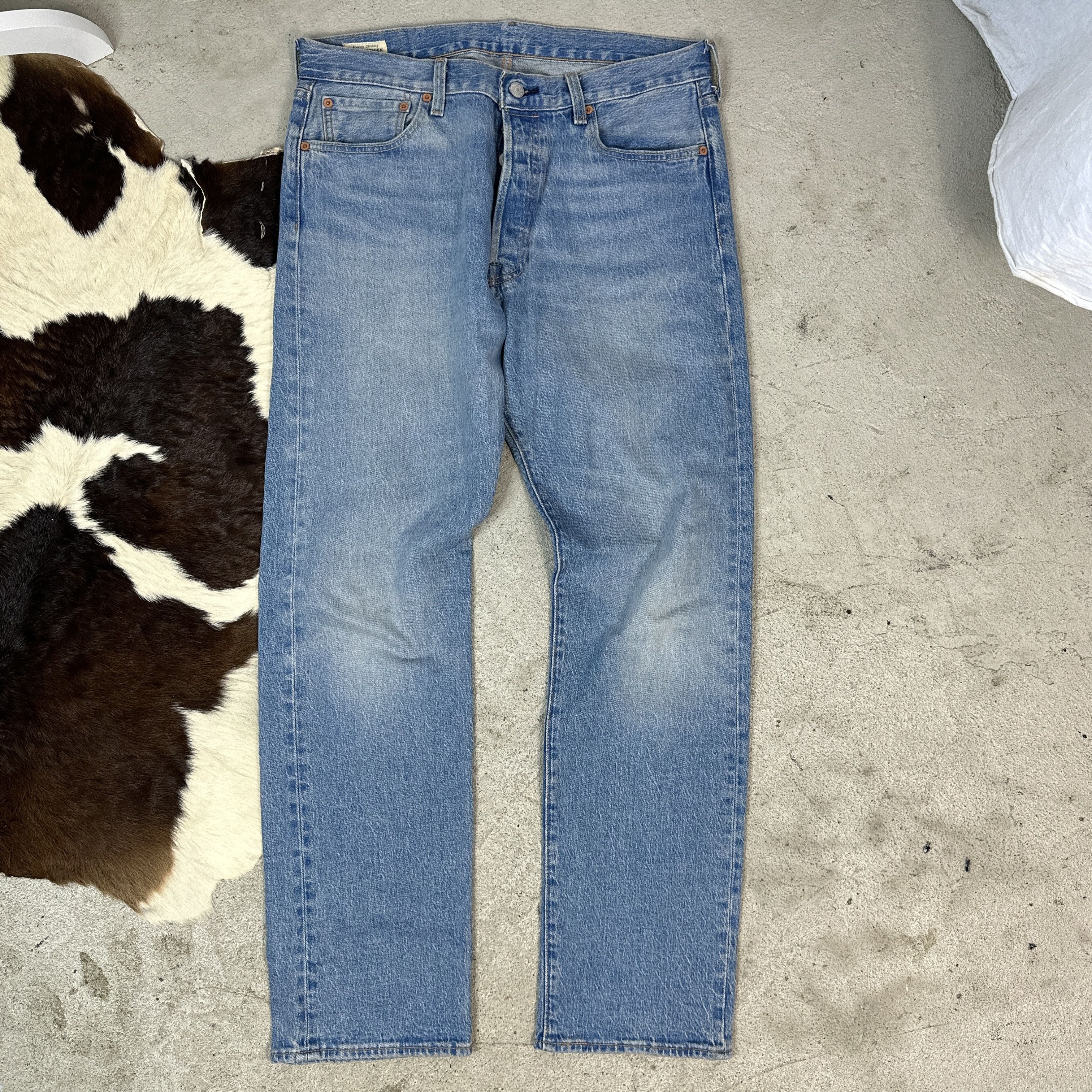 Levi's × Vintage Levi's 501 jeans Size US 34 / EU 50 - 3 Thumbnail