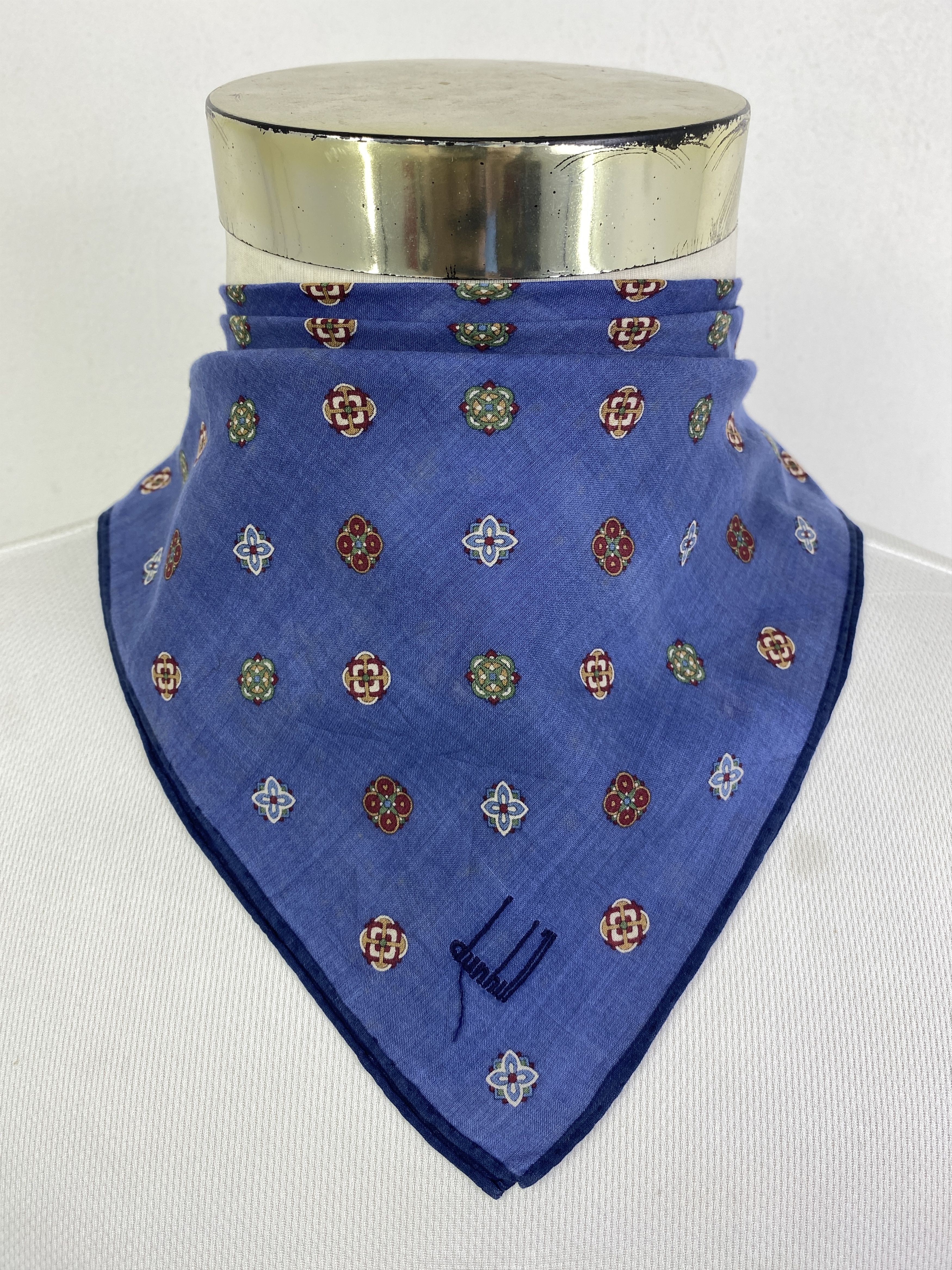 Alfred Dunhill Vintage Dunhill Handkerchief / Neckerchief HKC0973 Size ONE SIZE - 1 Thumbnail