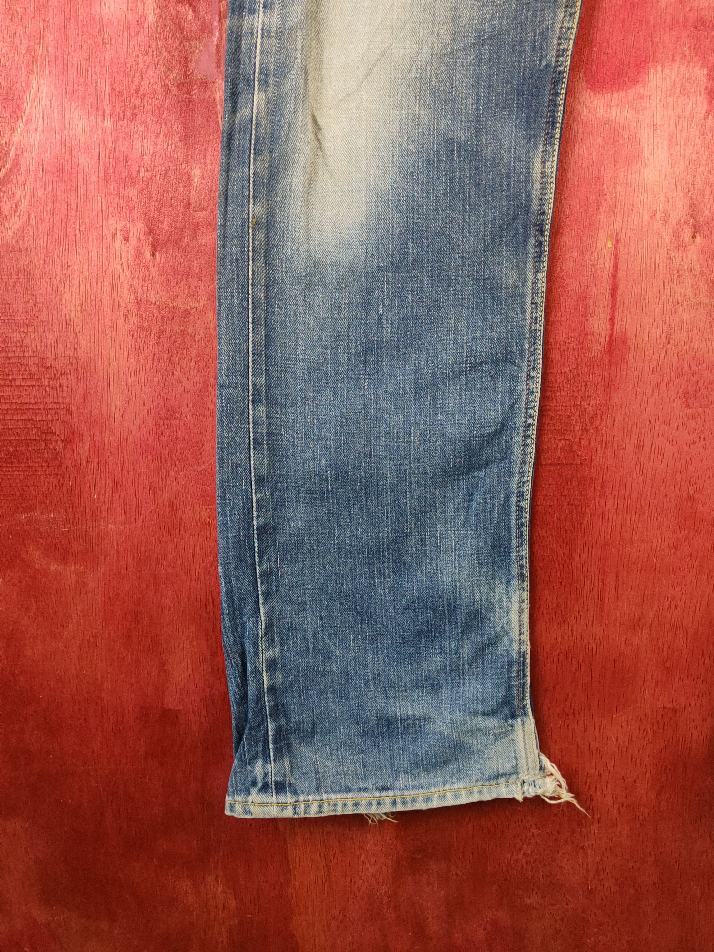 Japanese Brand Lee Blue Faded Distressed Ripped Jeans #S2237 Size US 30 / EU 46 - 4 Thumbnail