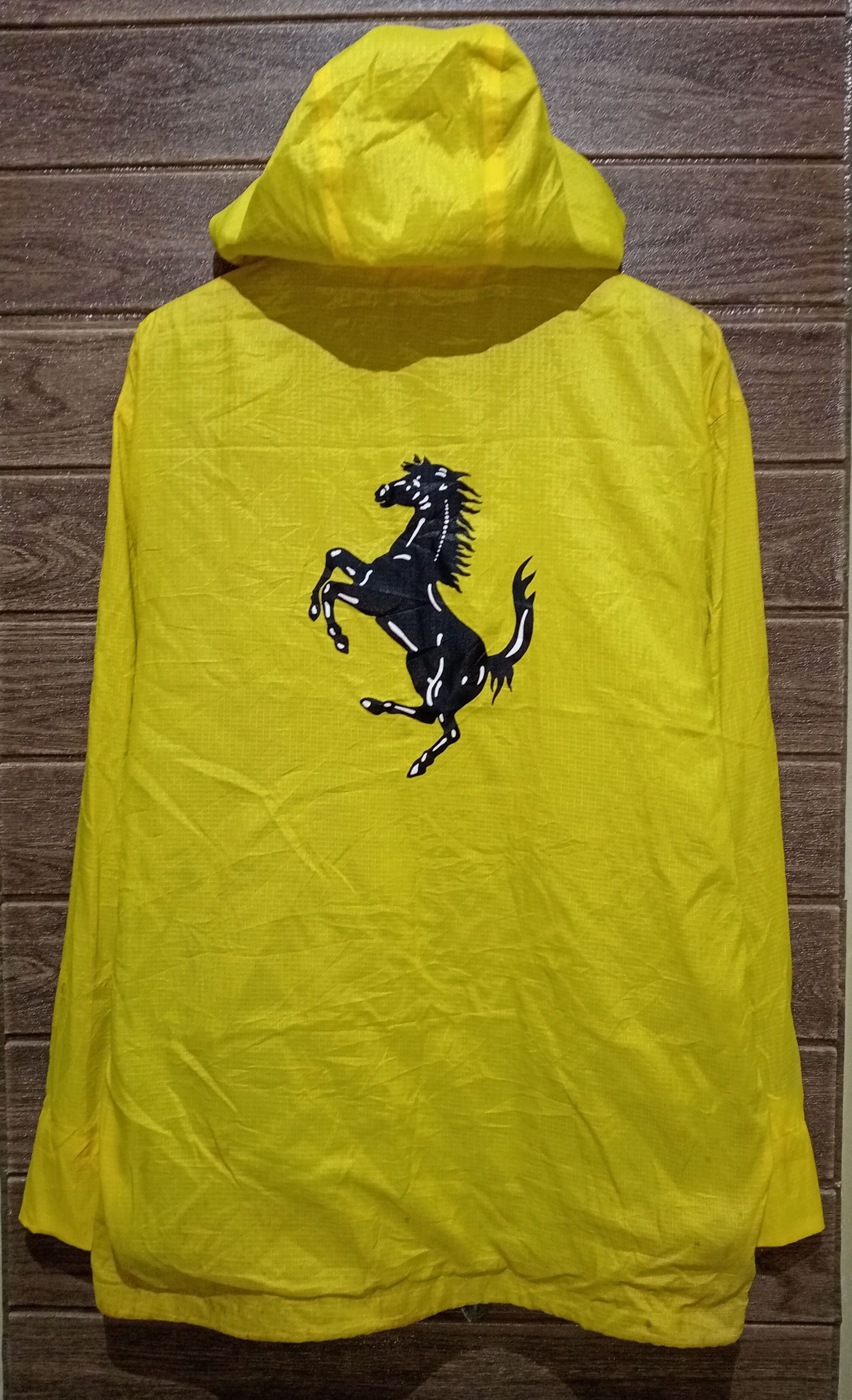 Ferrari VTG 1998 Ferrari Light Yellow Licence Windbreaker Very Rare Size US M / EU 48-50 / 2 - 1 Thumbnail