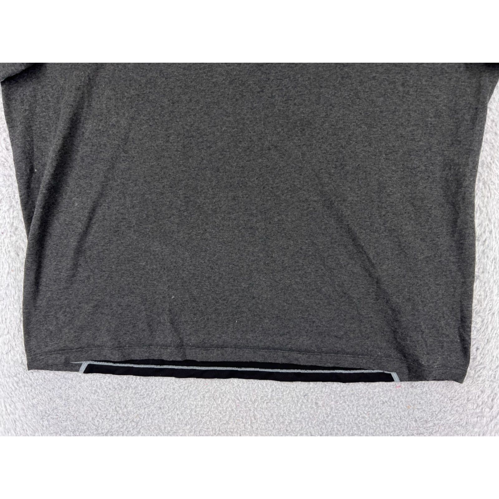The North Face The North Face Shirt Men L Gray Short Sleeve Crew Neck Flashdry Polyester Size US L / EU 52-54 / 3 - 7 Thumbnail