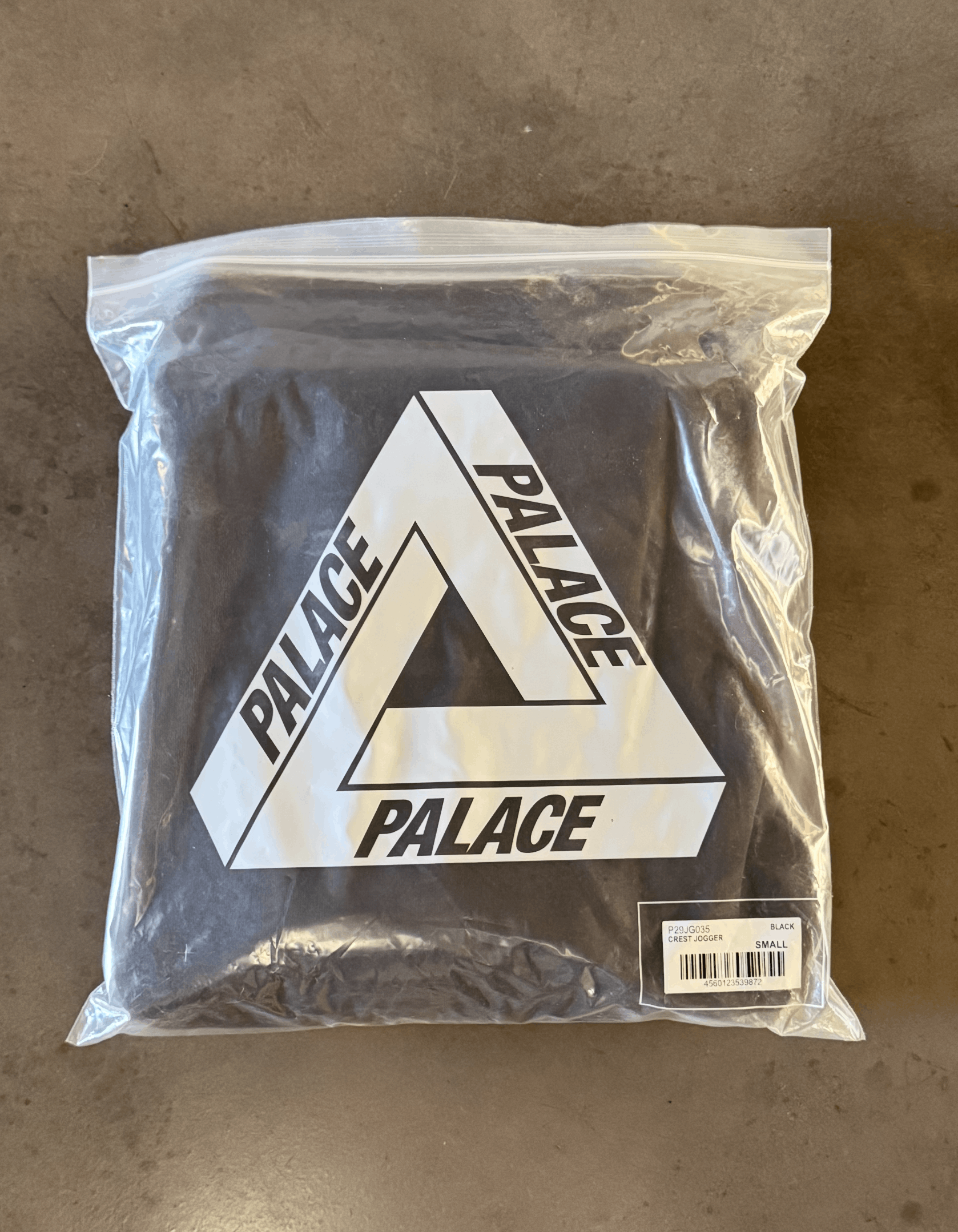 Palace Crest Jogger Black Size US 32 / EU 48 - 2 Thumbnail