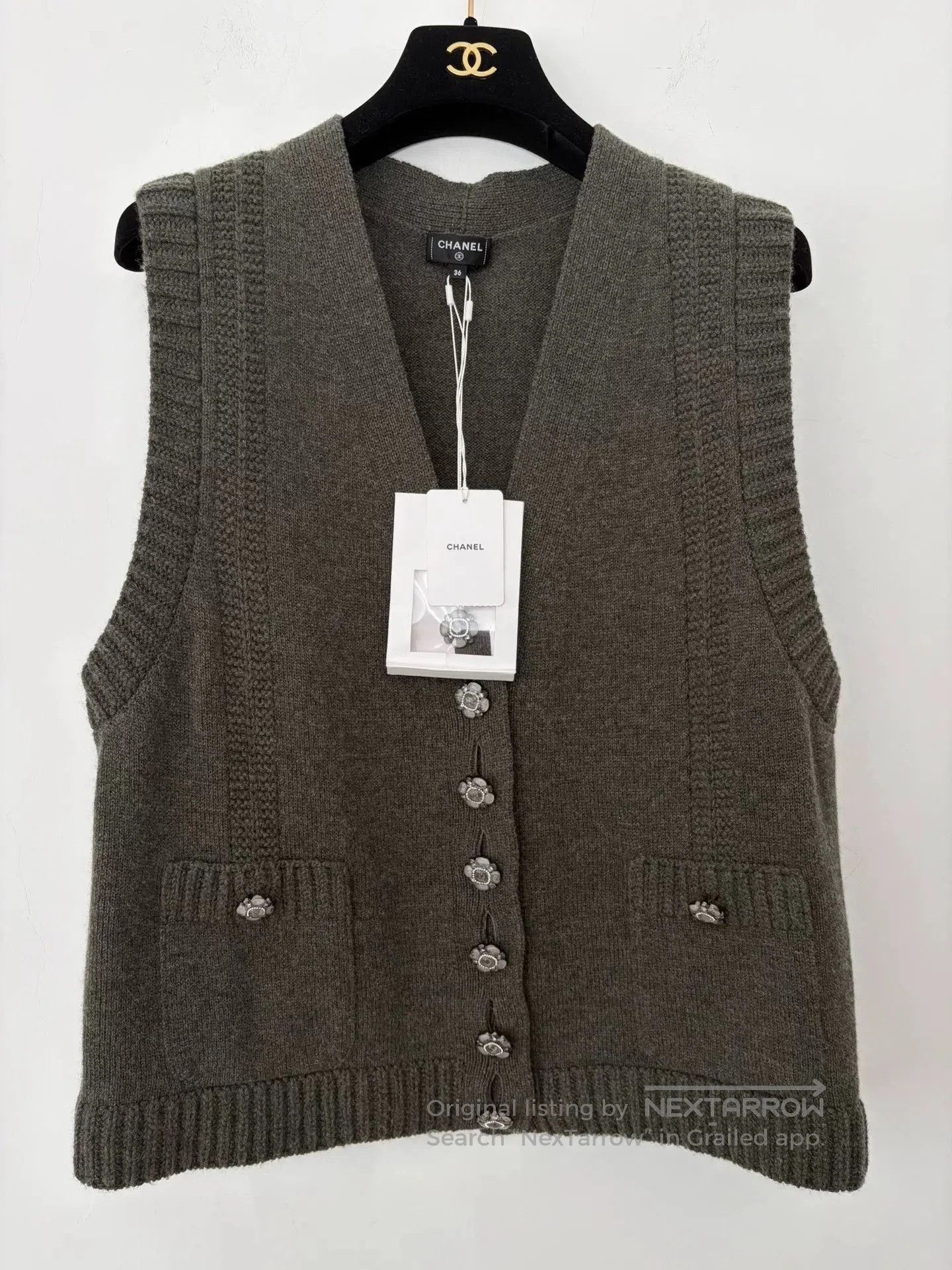 Chanel Chanel Gray Green Floral Crystal Button Vest. Size US XS / EU 42 / 0 - 1 Thumbnail