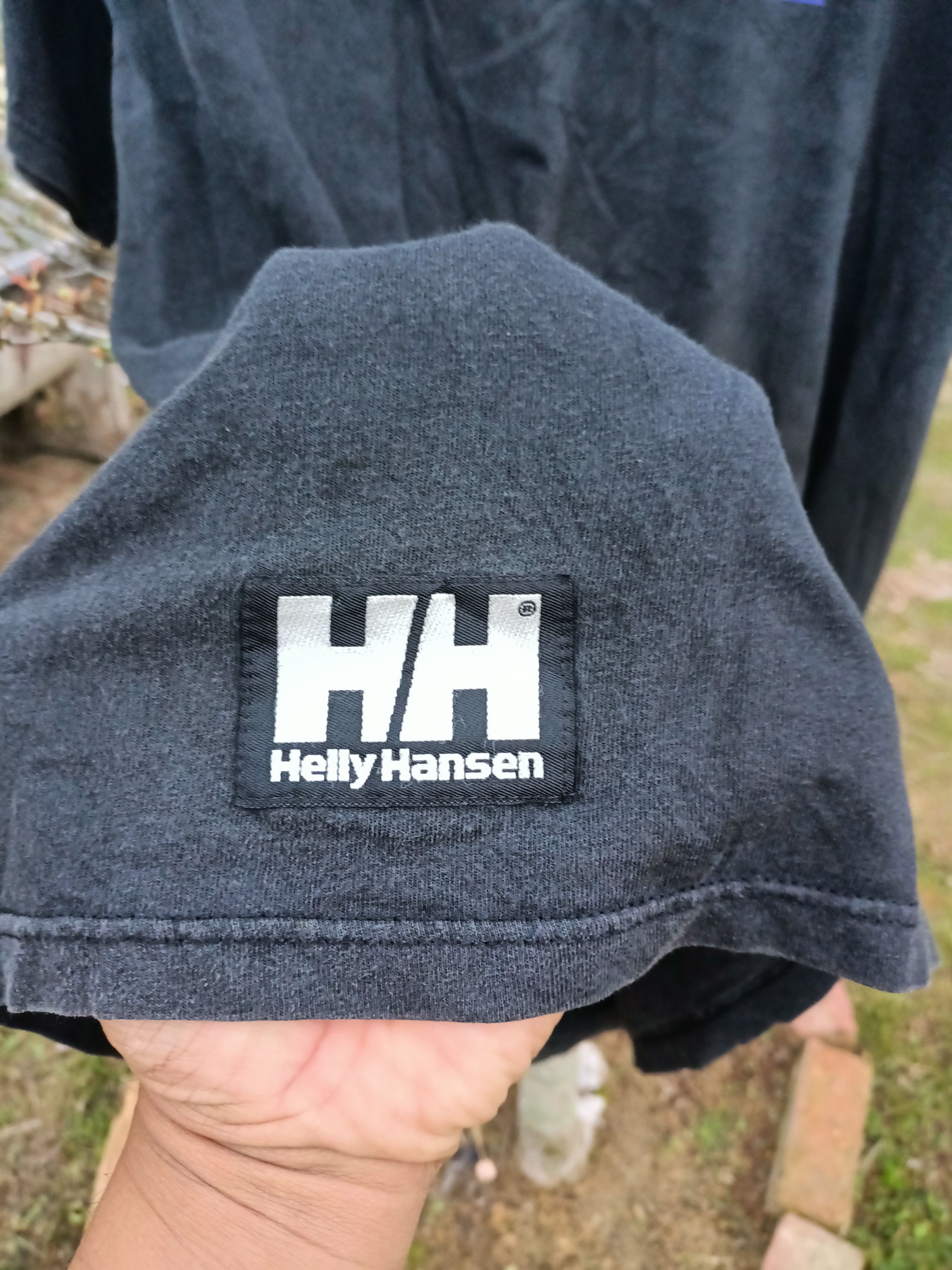 Helly Hansen Vintage Helly Hansen Sea Gear Razorfish t-shirt Size US L / EU 52-54 / 3 - 4 Thumbnail