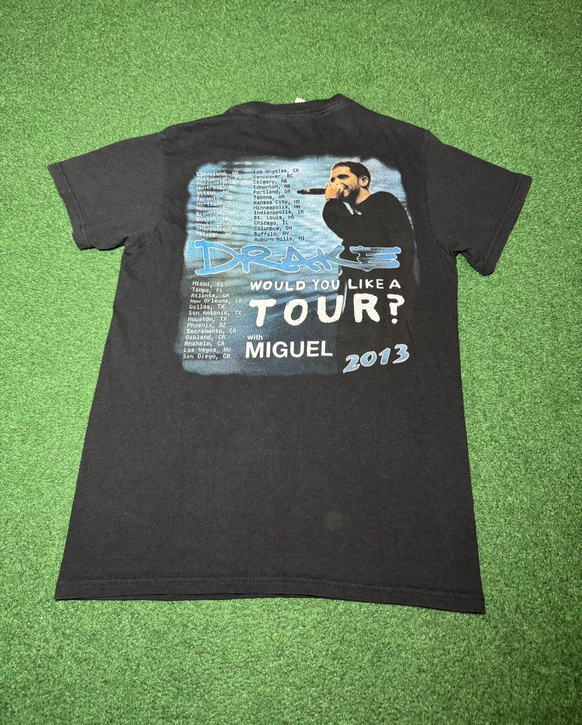 Band Tees Drake Miguel Rap Tee Y2K Tour Hip Hop Small Graphic T Shirt Size US S / EU 44-46 / 1 - 3 Thumbnail