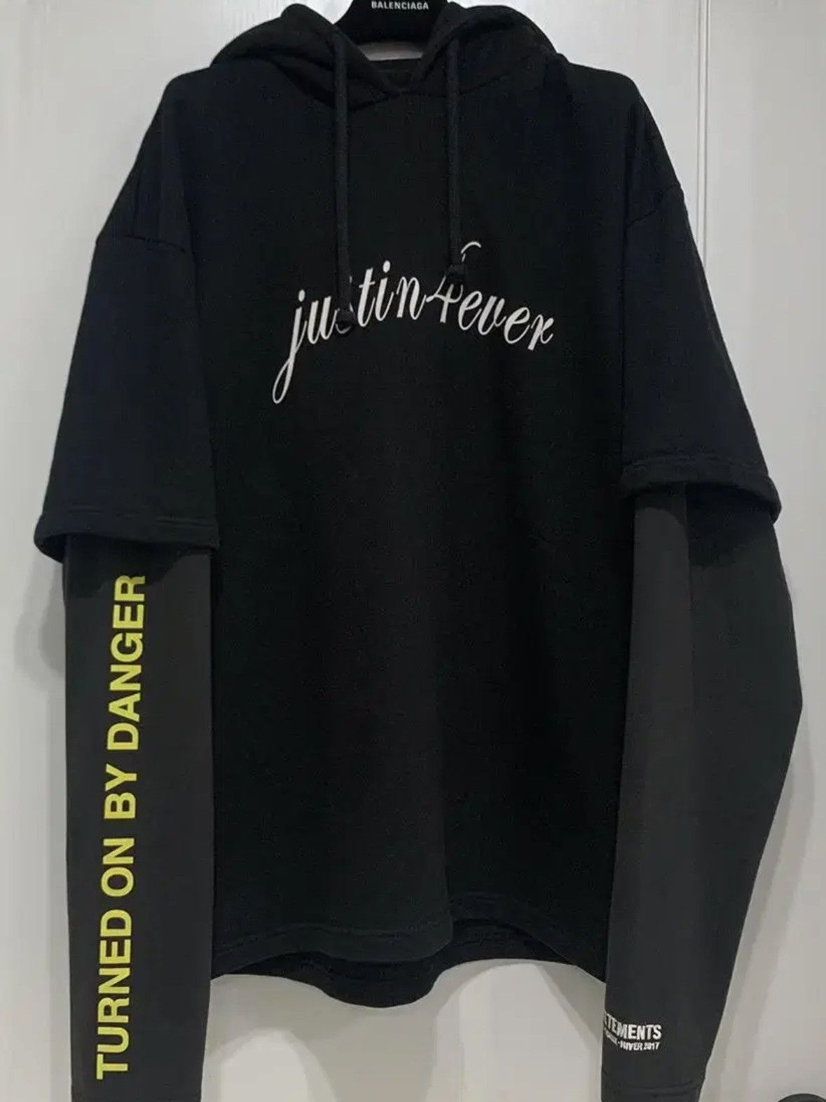 Vetements Vetements Justin Forever Gun Club Layered Sleeve Hood Size US XS / EU 42 / 0 - 2 Thumbnail