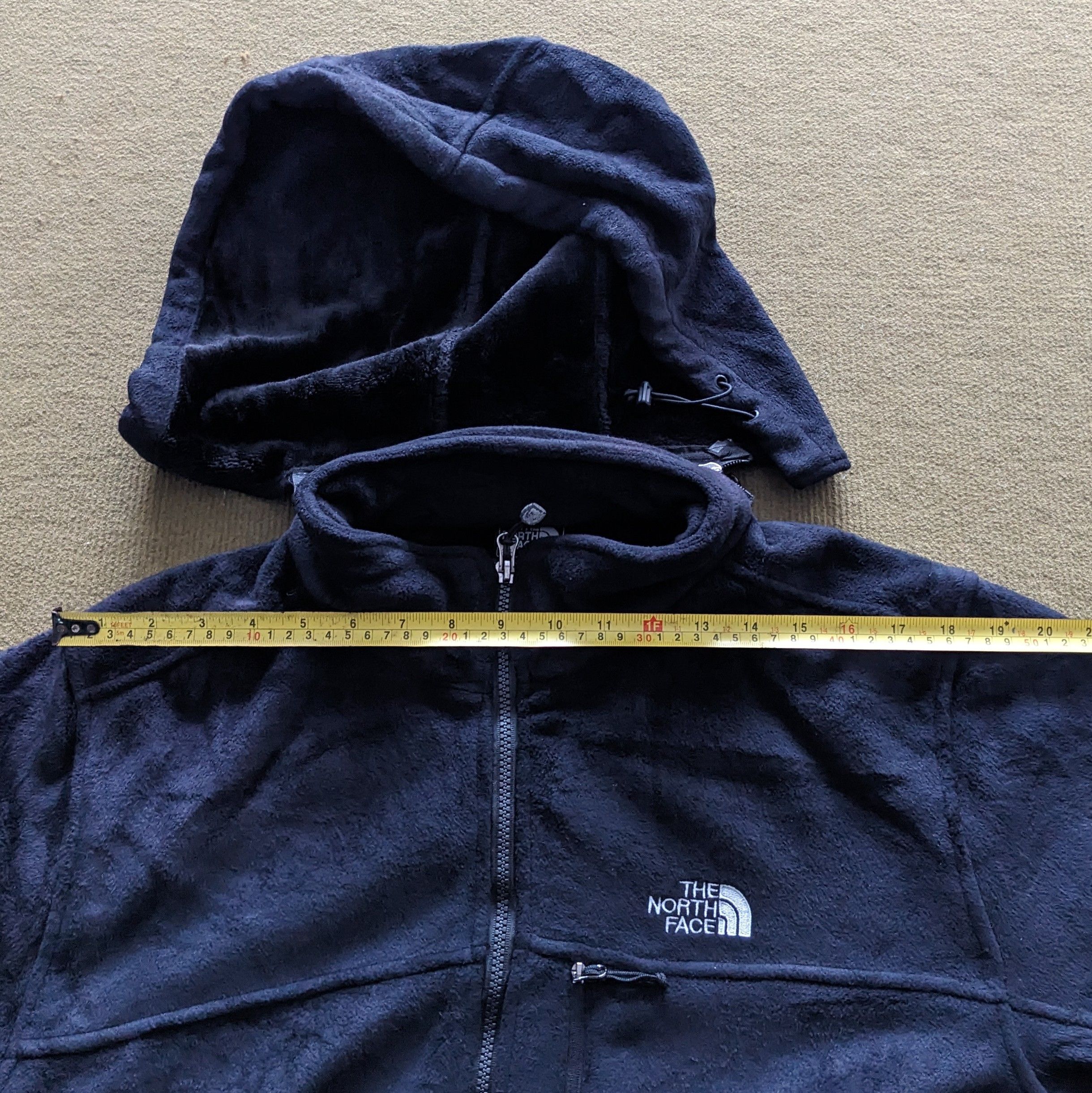 The North Face Vintage THE NORTH FACE Outdoor Style Hoodies Size US L / EU 52-54 / 3 - 5 Thumbnail