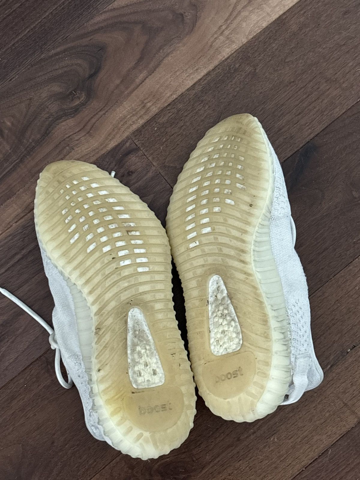 Adidas adidas Yeezy Boost 350 V2 Bone Size US 11 / EU 44 - 5 Thumbnail
