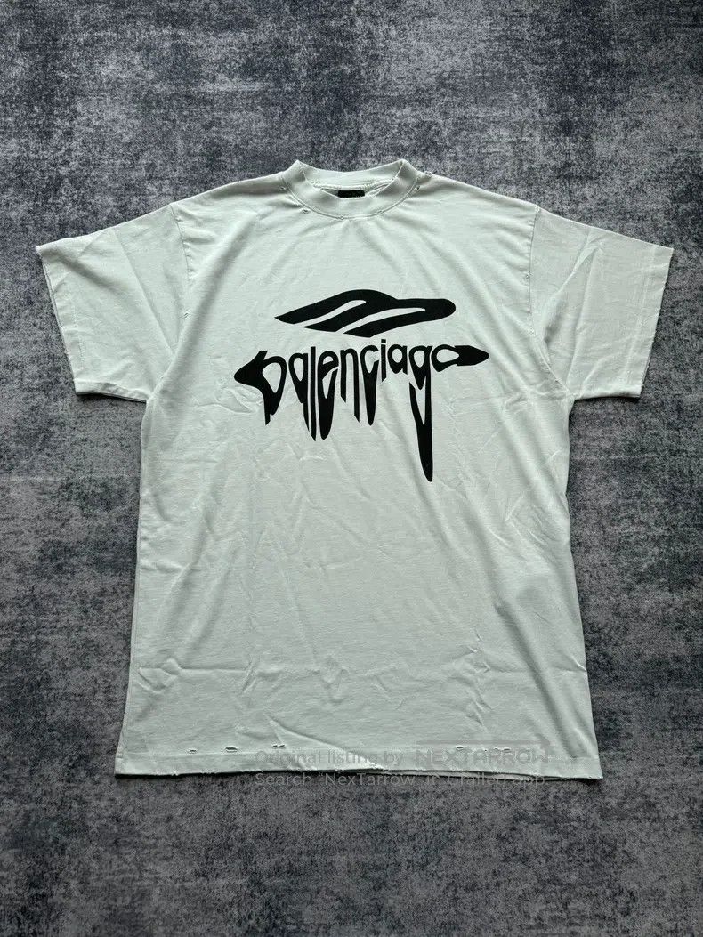 Balenciaga Balenciaga Off White Melted Logo Destroyed Short Sleeve Size US S / EU 44-46 / 1 - 1 Thumbnail