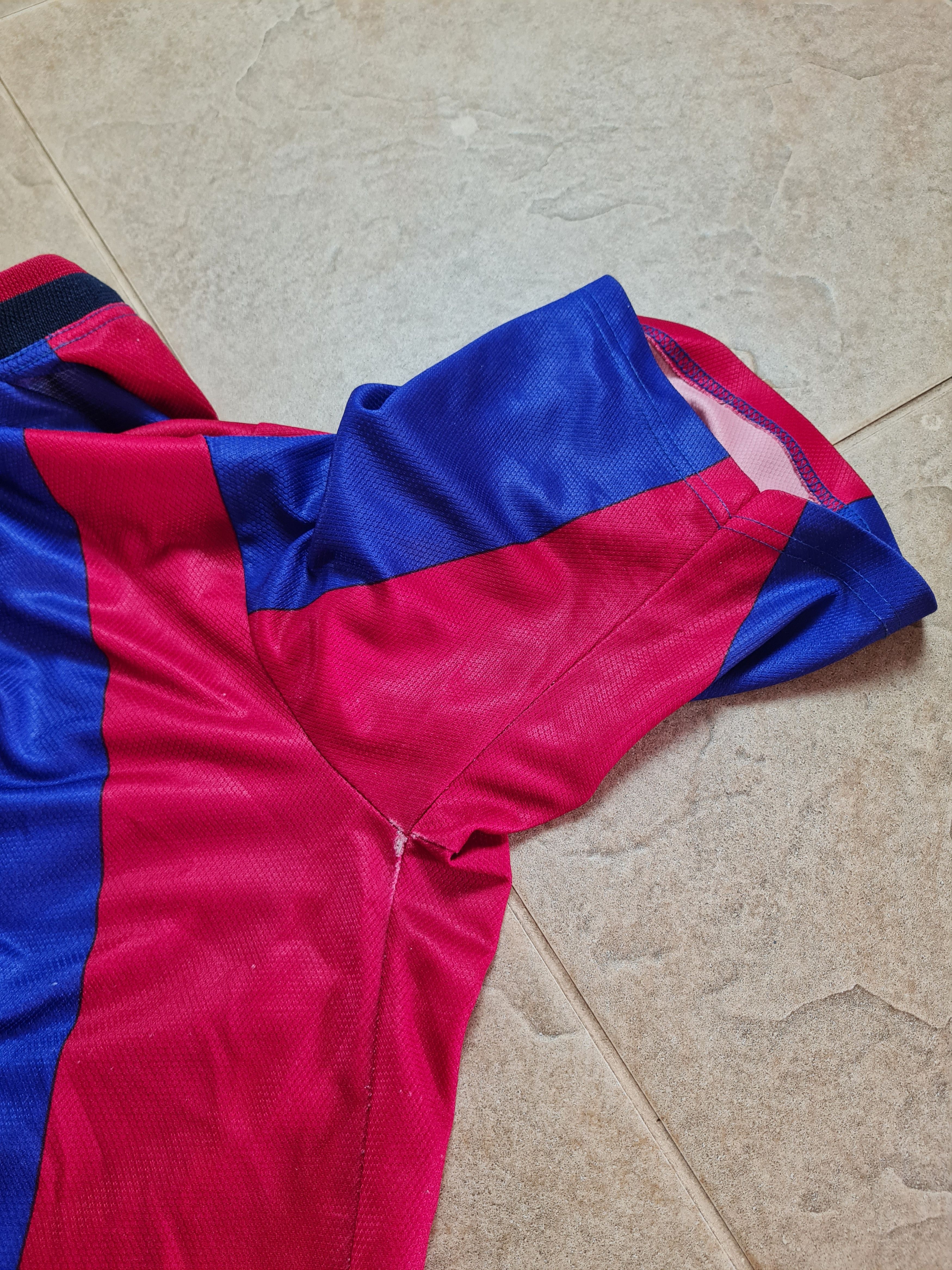 Other Jersey Barcelona Football Barca Official Label Soccer Size US XL / EU 56 / 4 - 17 Thumbnail