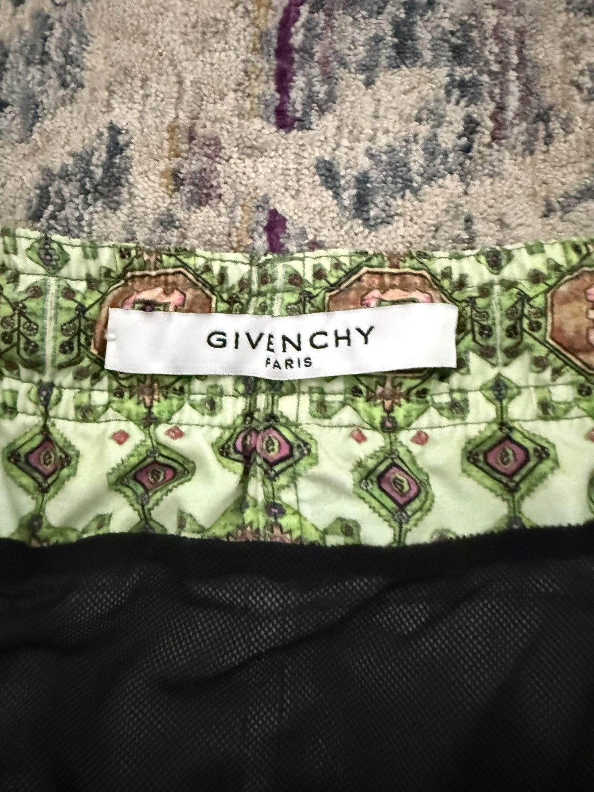 Givenchy × Vintage Givenchy Persian Print Bermuda Swim Shorts Size 2XL Size US 34 / EU 50 - 2 Thumbnail