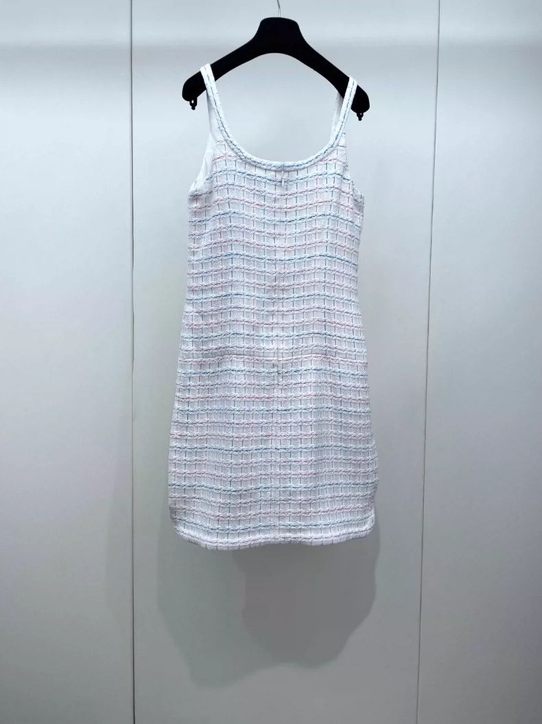 Chanel Chanel 22 Spring and Summer Plaid Dress 2504-Nextarrow Size XXS / US 00 / IT 34 - 2 Thumbnail