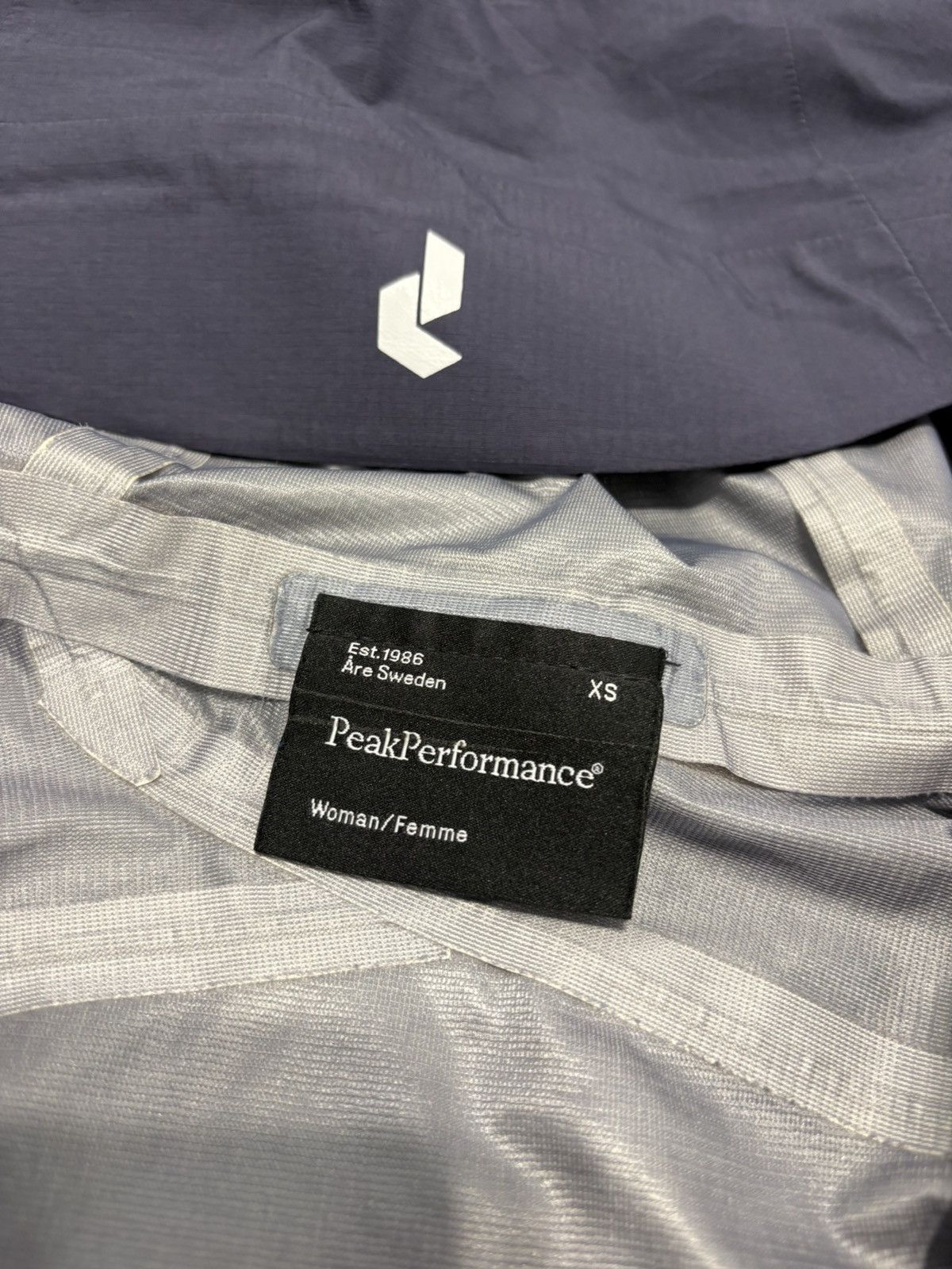 Peak Performance GorpCore Peak Perfomance Gore-Tex Jacket Size XS / US 0-2 / IT 36-38 - 4 Thumbnail