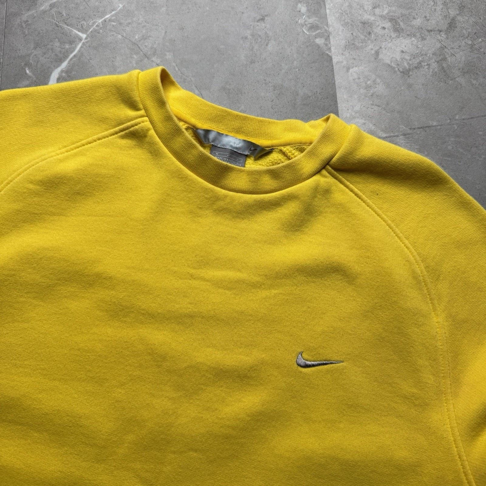 Nike Vintage 90s Nike Mini Swoosh Yellow Sweatshirt Silver Tag Size US M / EU 48-50 / 2 - 4 Thumbnail