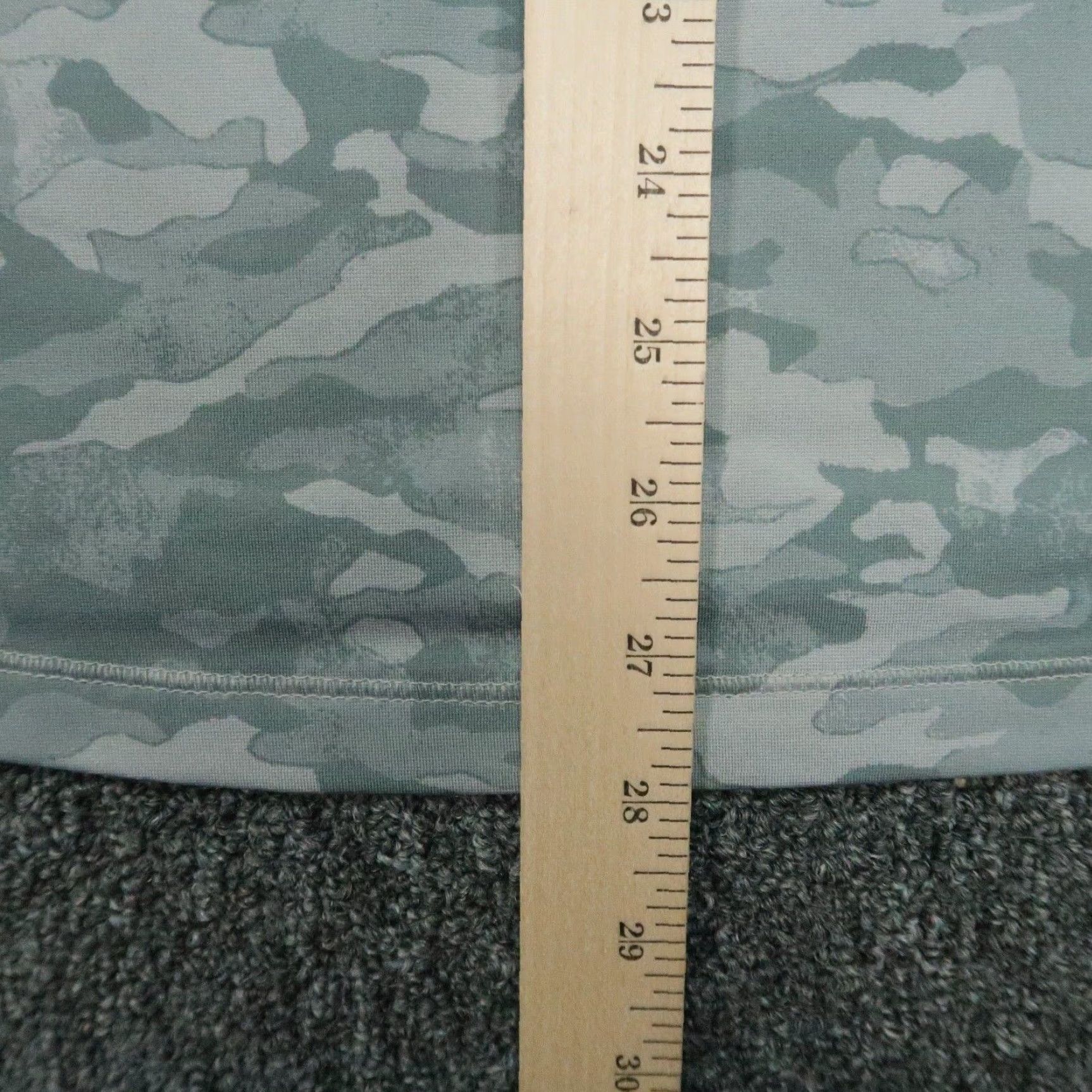 Vineyard Vines Vineyard Vines Pullover Mens Medium Gray Camouflage 1/4 Zip Performance Size US M / EU 48-50 / 2 - 7 Thumbnail