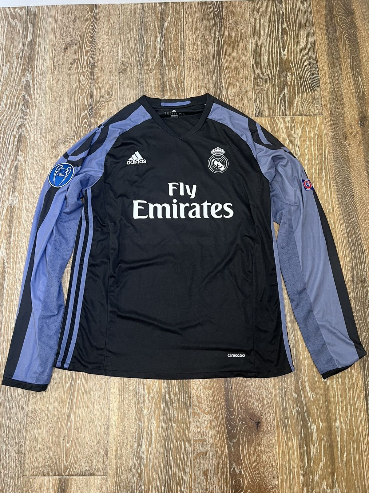 Adidas 2016 Real Madrid Soccer Kit Jersey Long Sleeve Size US XL / EU 56 / 4 - 1 Thumbnail