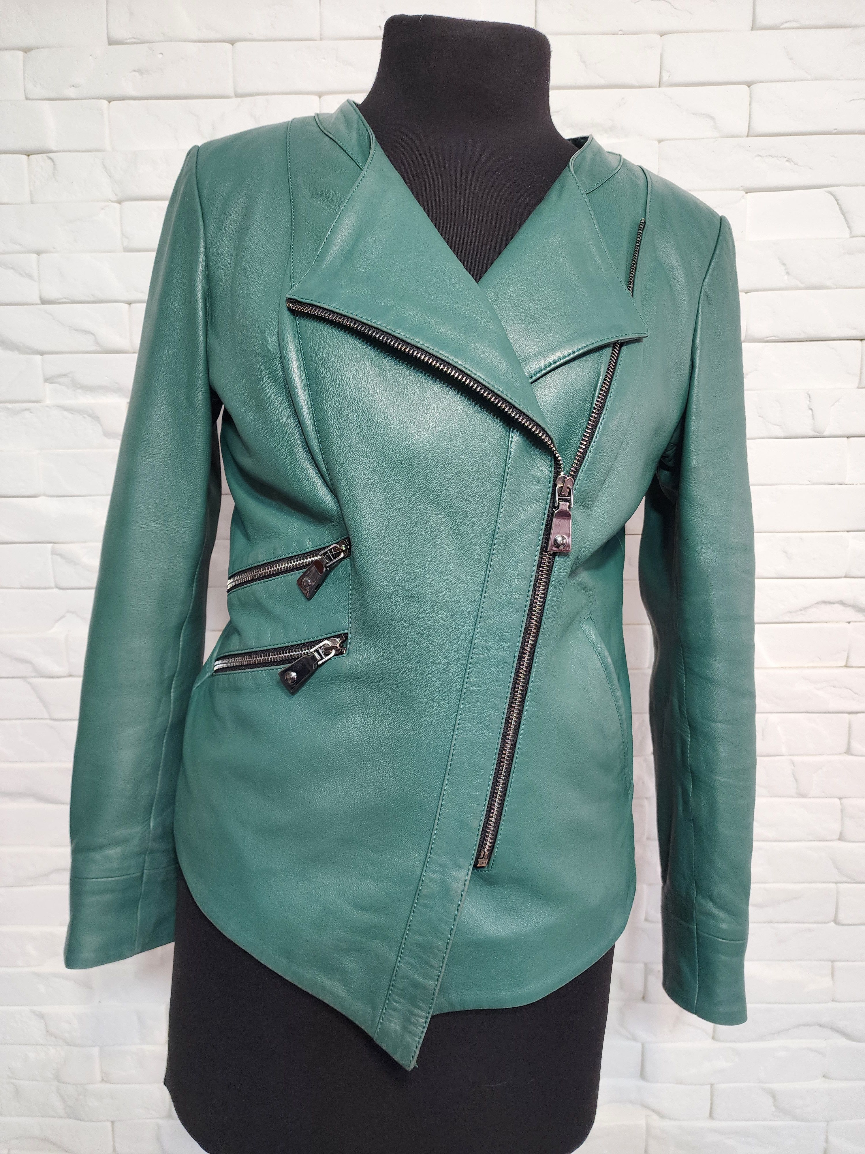 Other Green Leather Jacket: Women's Genuine Zippered Coat. Size M. Size M / US 6-8 / IT 42-44 - 1 Thumbnail