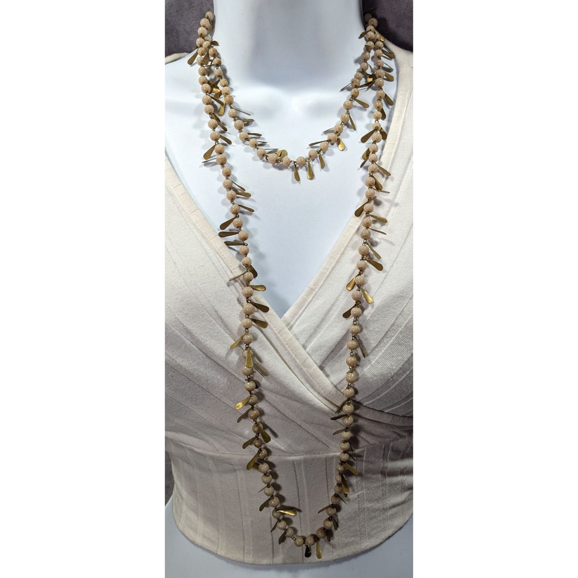Other Vintage Unique Cream And Gold Tone Beaded Fringe Necklace Size ONE SIZE - 6 Thumbnail