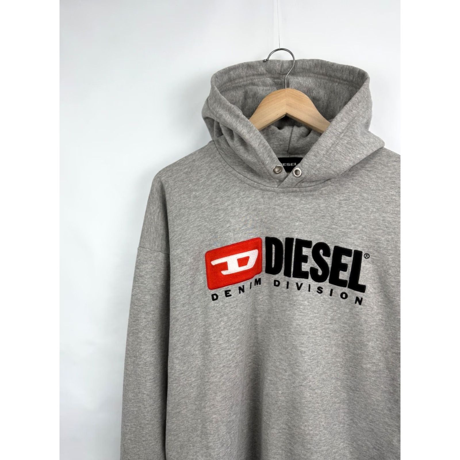 Diesel VINTAGE Diesel Hoodie Mens Classic Retro Gray M shirt? Size US M / EU 48-50 / 2 - 3 Thumbnail