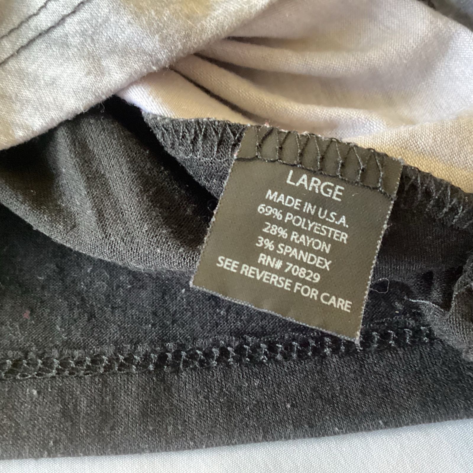Carbon Carbon Graphic Tee Size US L / EU 52-54 / 3 - 4 Thumbnail