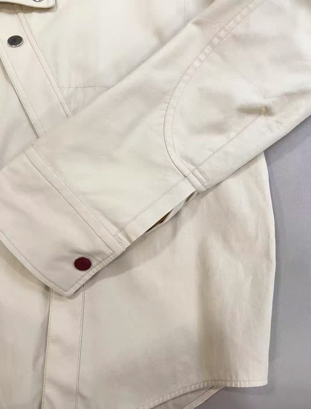 Hermes Hermès Classic Khaki Irregular Long Sleeve Shirt J33 Size XS / US 0-2 / IT 36-38 - 6 Thumbnail