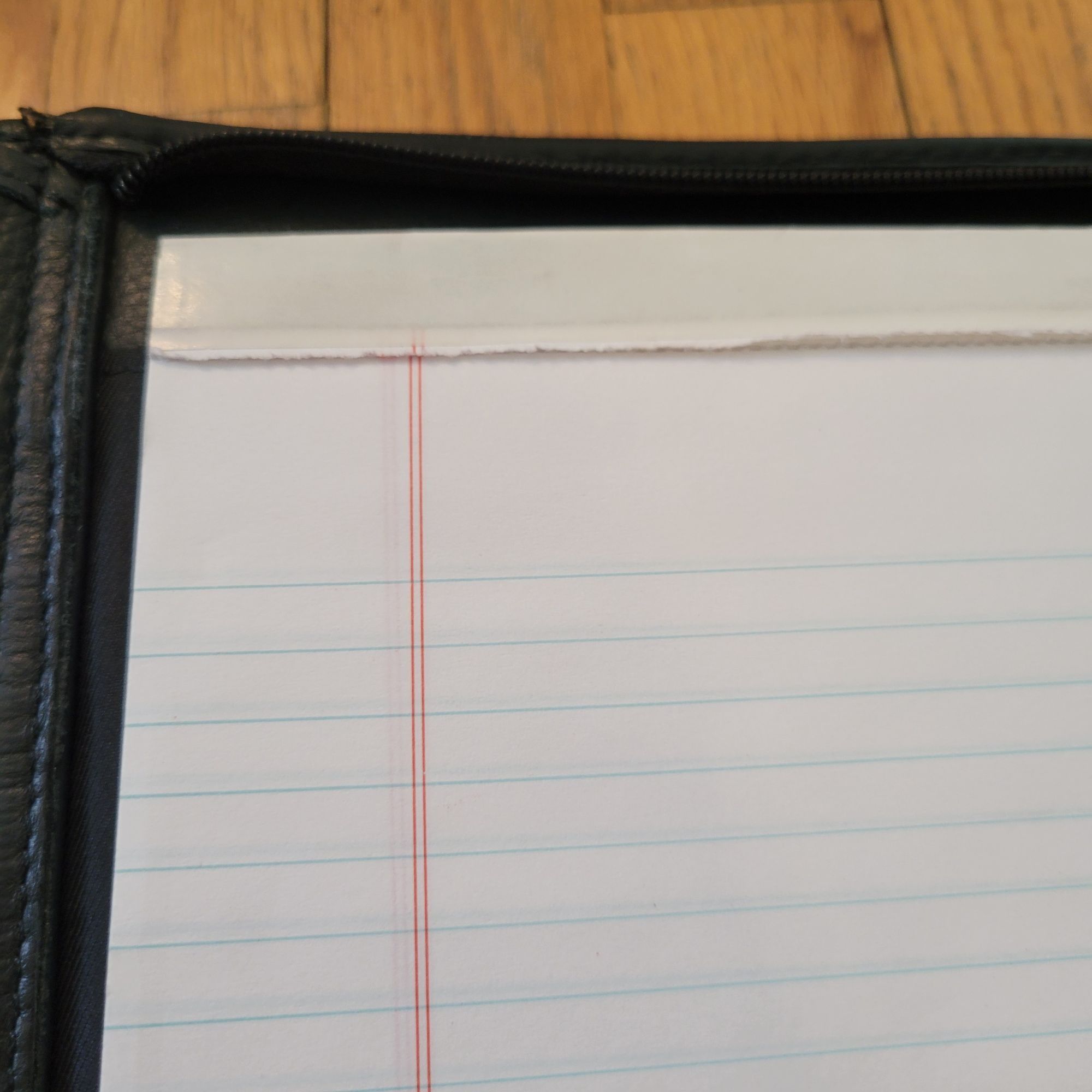 Wilsons Leather Wilsons Black Leather Business Portfolio Adjustable Shoulder Size ONE SIZE - 15 Thumbnail