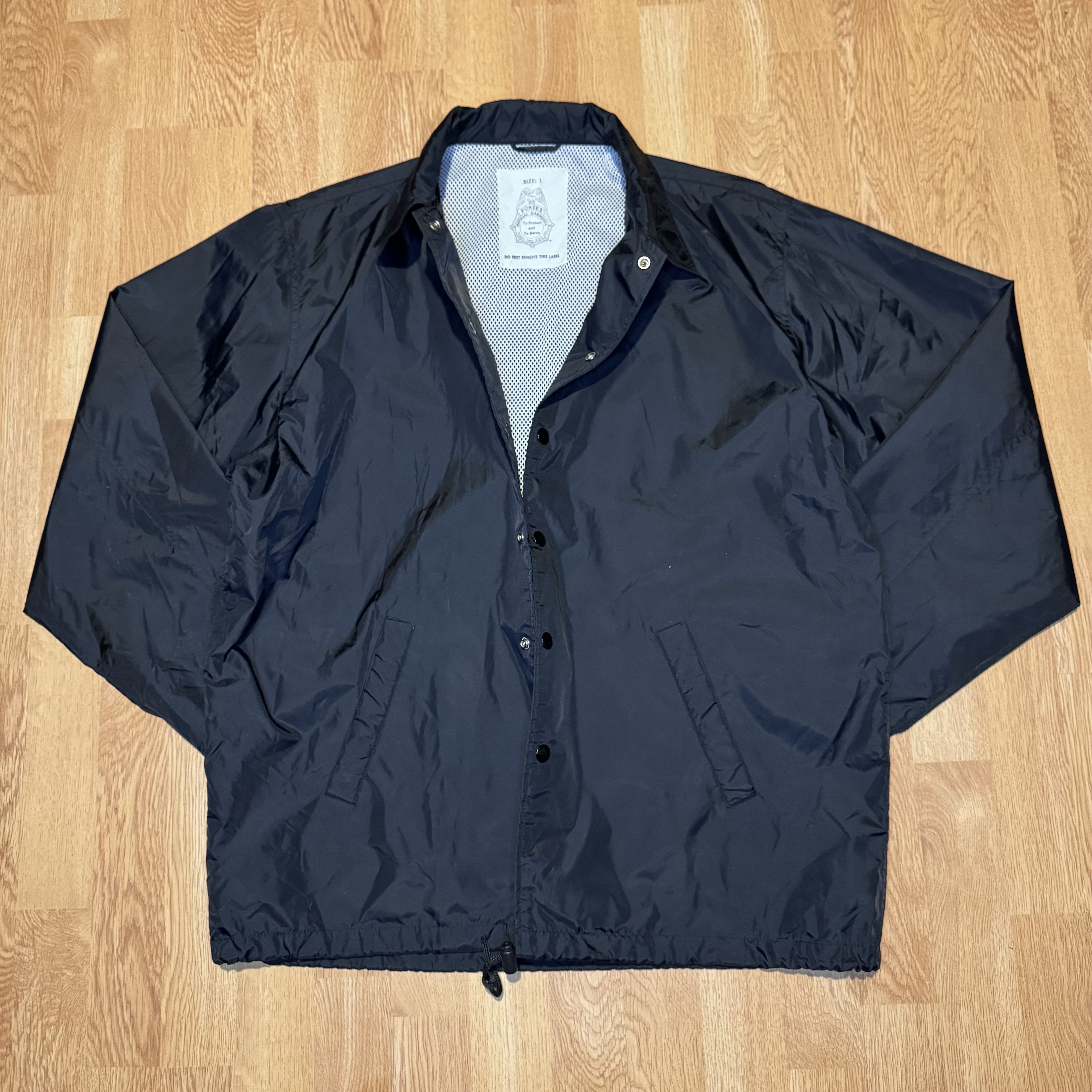 Uniform Wares Vintage Black Security Nylon Jacket 90s Size US S / EU 44-46 / 1 - 3 Thumbnail