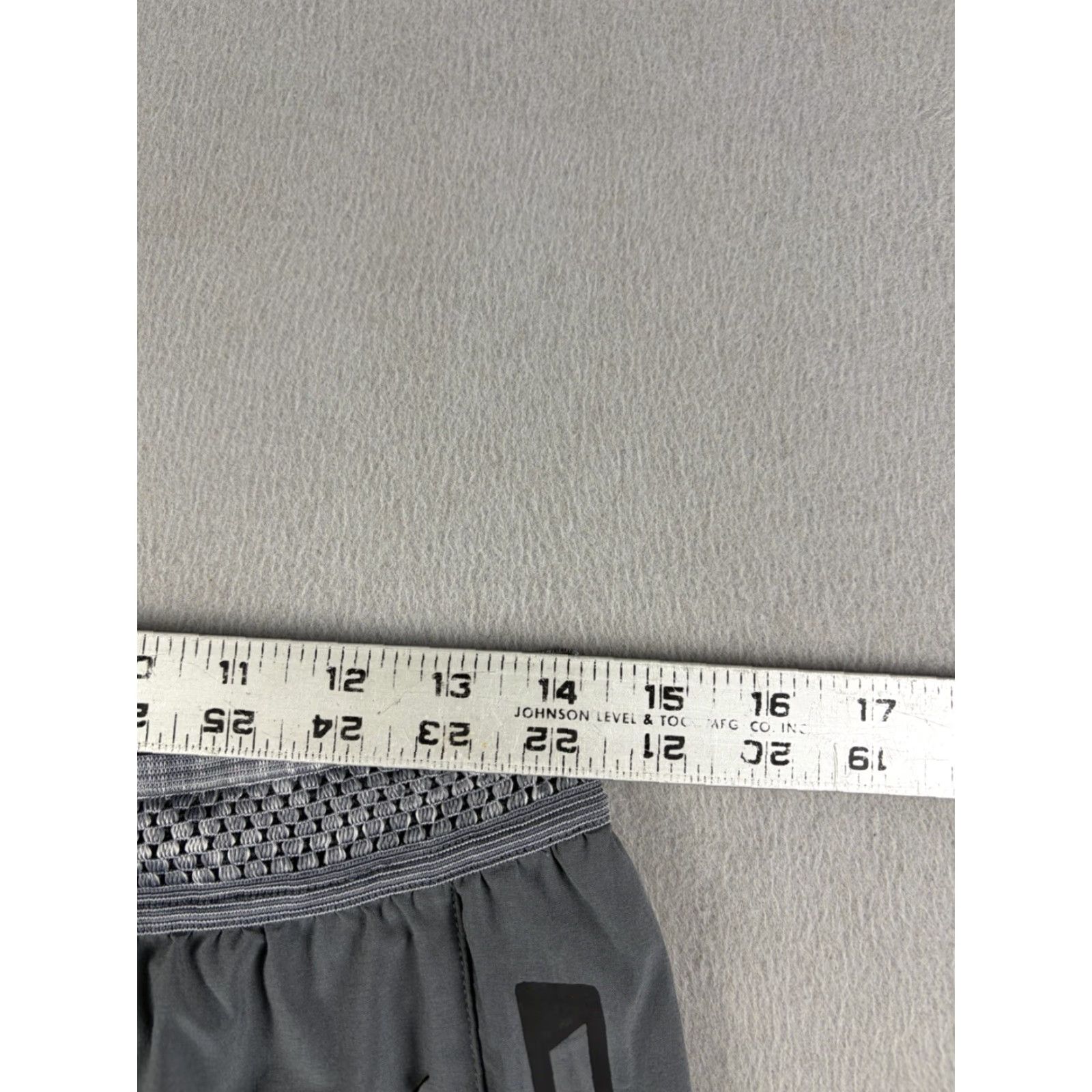 Ten Thousand Ten Thousand Session Shorts Men’s Medium Gray 7" Inseam Athletic Breathable Lined Adjustable Waist Size US 31 - 6 Thumbnail