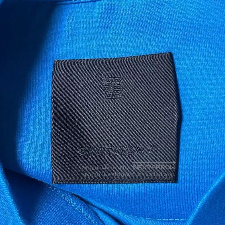 Givenchy Givenchy 4G Stars Slim Fit Short Sleeve Size US M / EU 48-50 / 2 - 6 Thumbnail