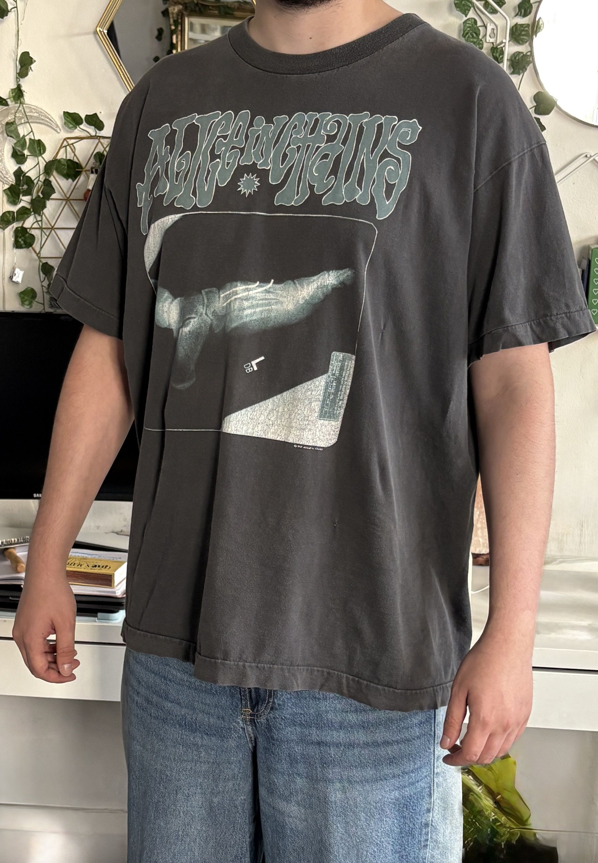Band Tees Rare 90’s Vintage Alice in Chains X-Ray European Tour Shirt Size US XL / EU 56 / 4 - 20 Thumbnail