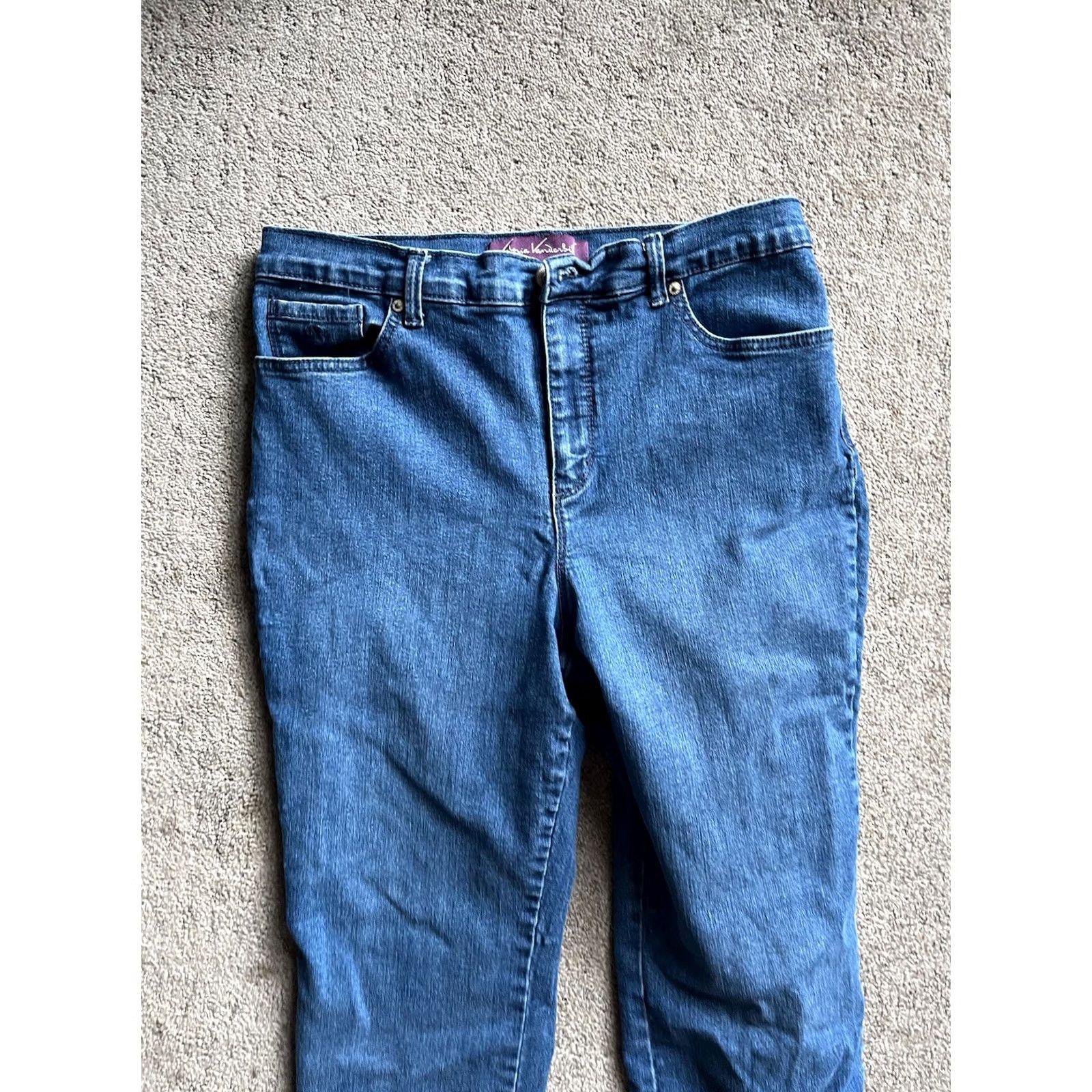 Gloria Vanderbilt Gloria Vanderbilt Amanda Jeans Womens Size 14P Blue Straight Leg Distres Size 36" / US 14 / IT 50 - 2 Thumbnail