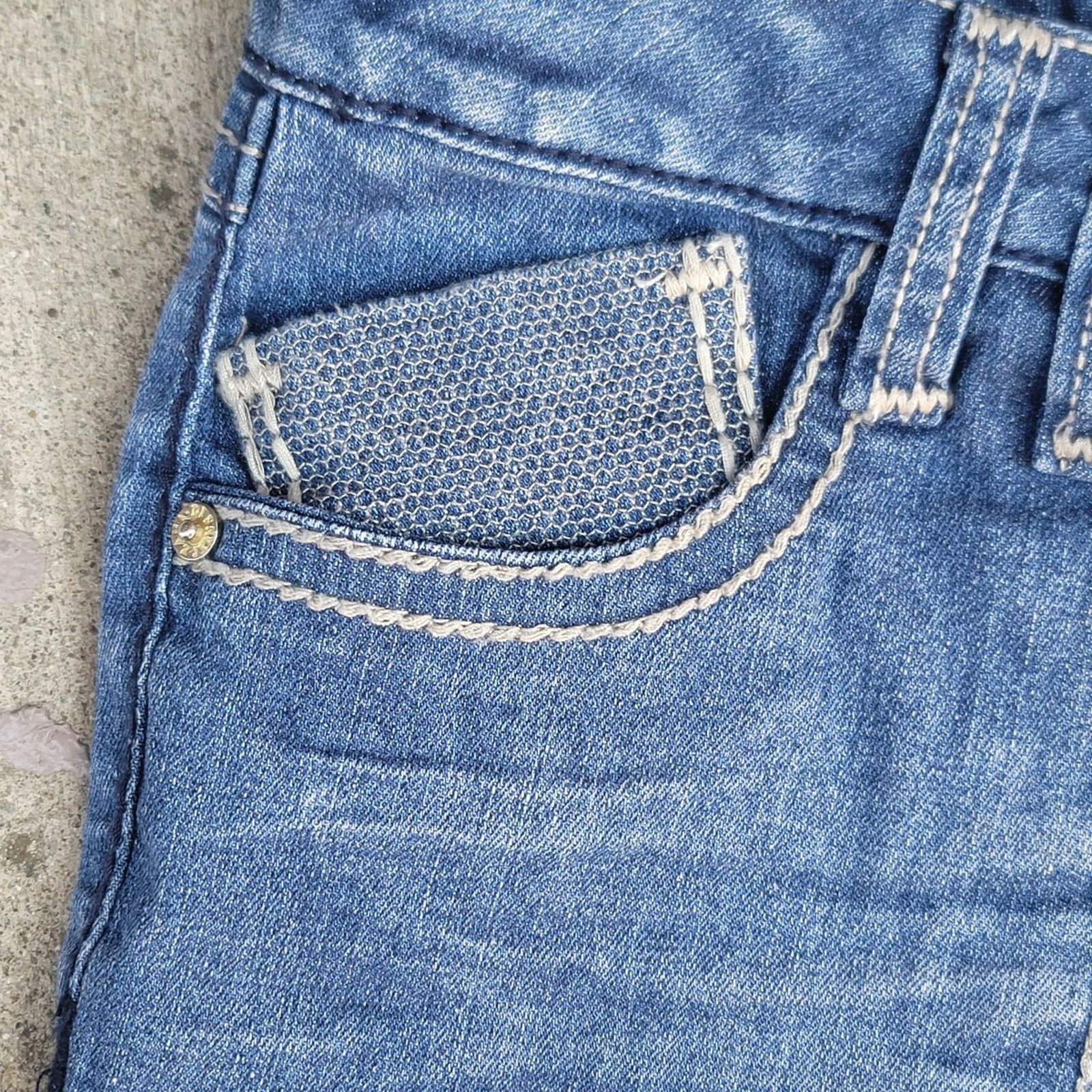 The Unbranded Brand Zanadi Embellished Flare Jeans Size 34" / US 12 / IT 48 - 5 Thumbnail