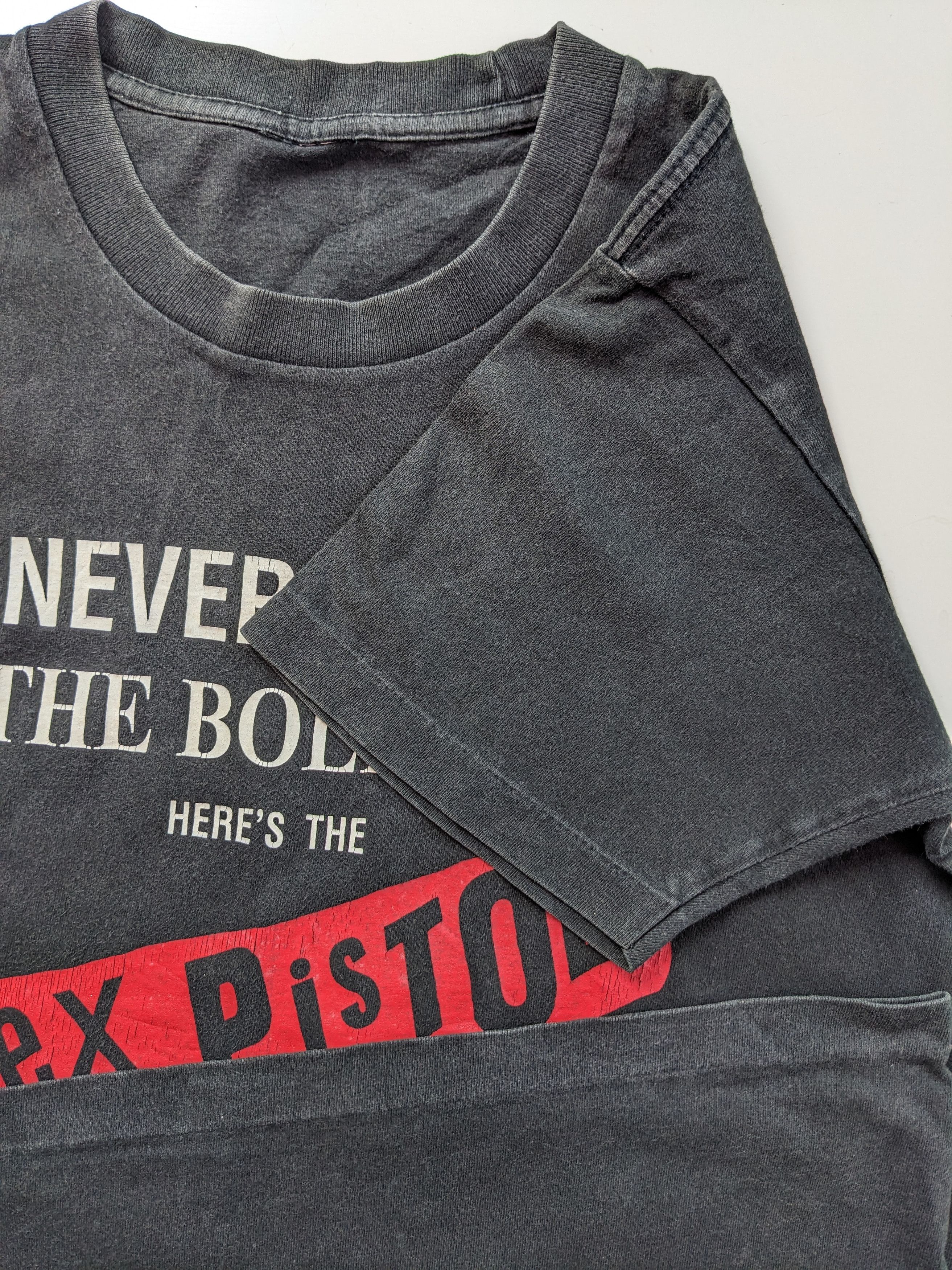 Band Tees Vintage Sex Pistols nevermind The Bollocks Size US S / EU 44-46 / 1 - 3 Thumbnail