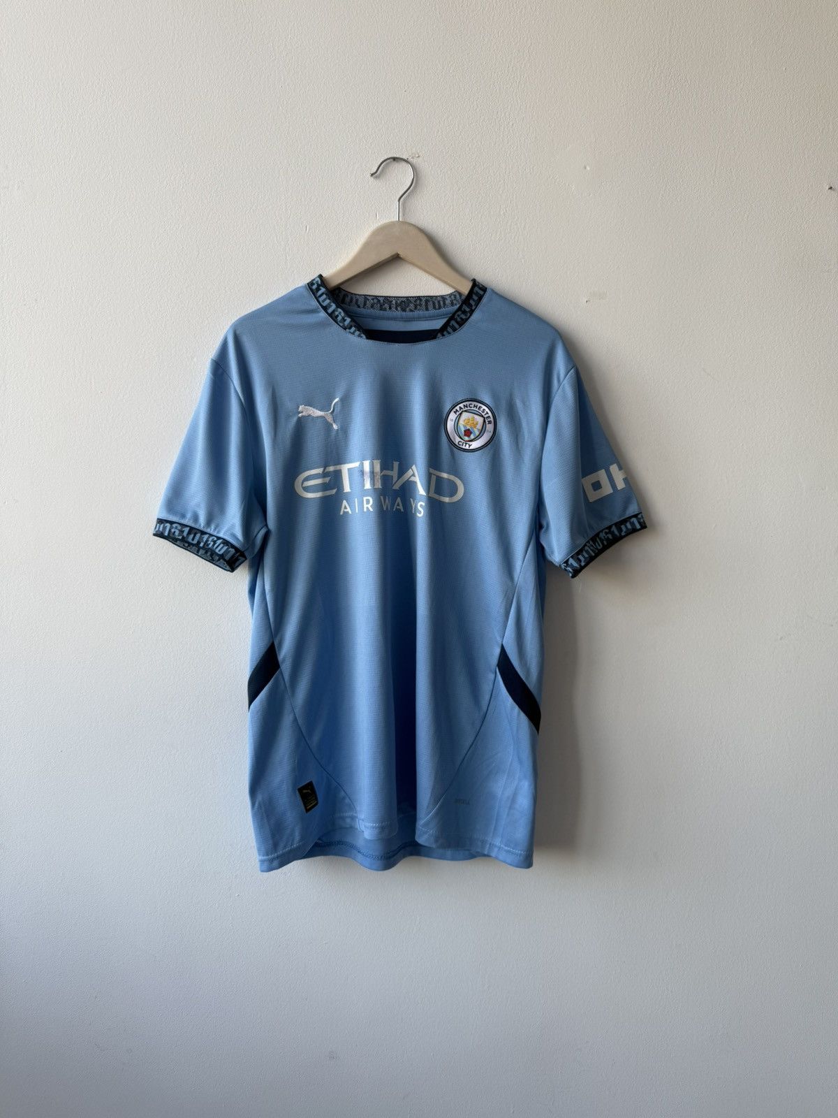 Puma Puma Manchester City 2024/2025 Home Soccer Jersey Size US XL / EU 56 / 4 - 1 Thumbnail