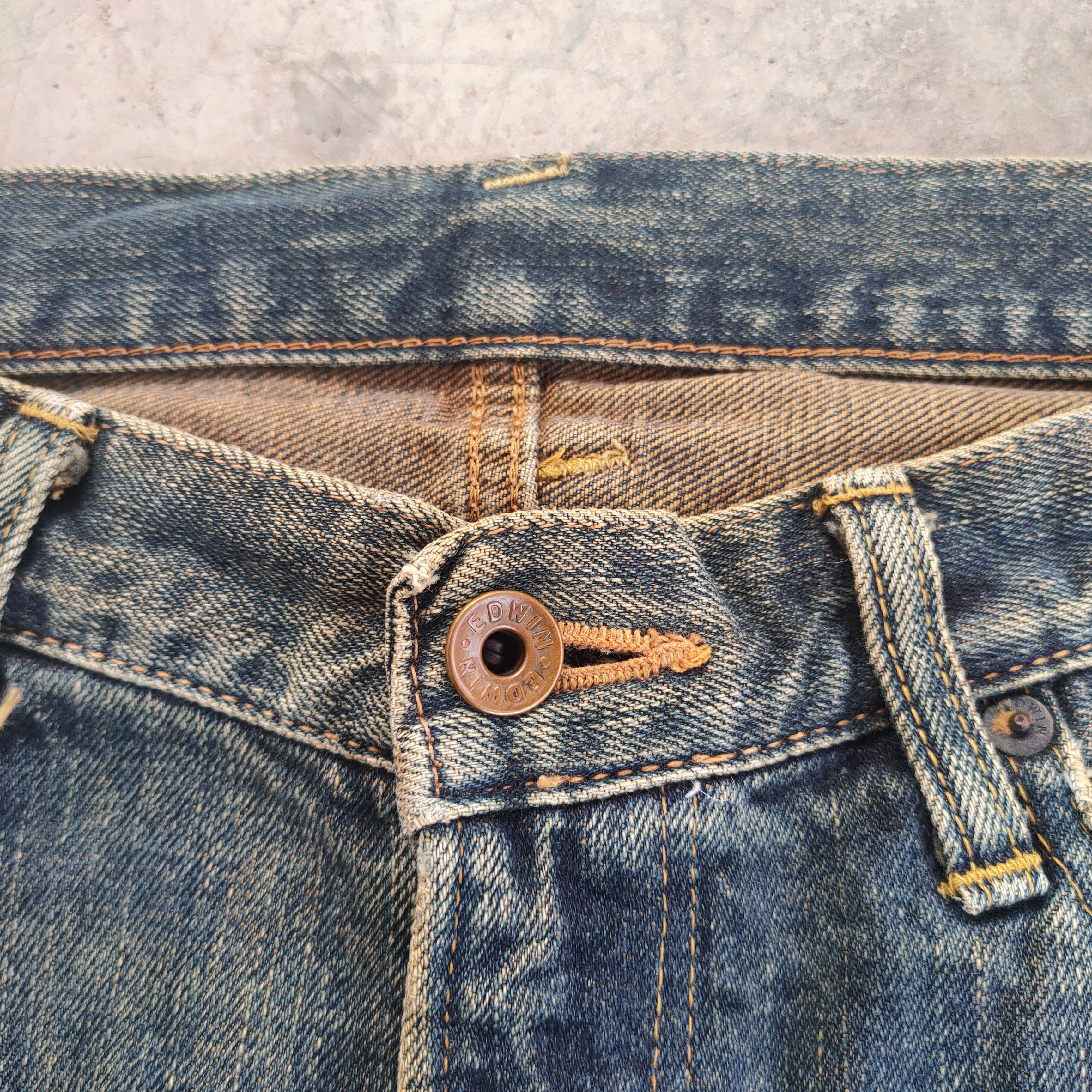 Edwin RUSTY💥 VINTAGE EDWIN ORG TAG RUSTY FADED RIPPED JEANS PANTS Size US 30 / EU 46 - 6 Thumbnail