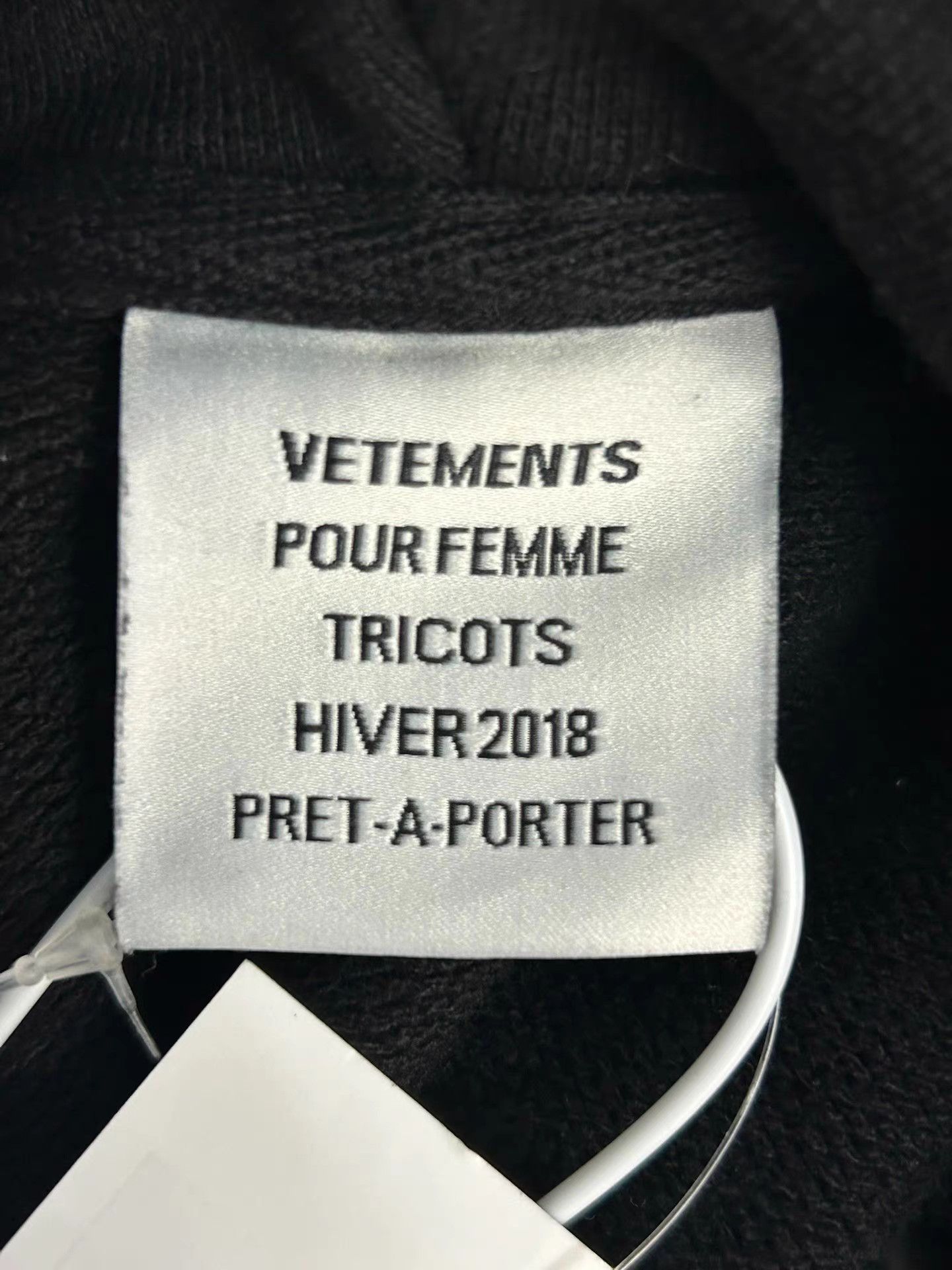 Vetements Vetements 18SS Sanskrit heavyweight hoodie Size US S / EU 44-46 / 1 - 7 Thumbnail