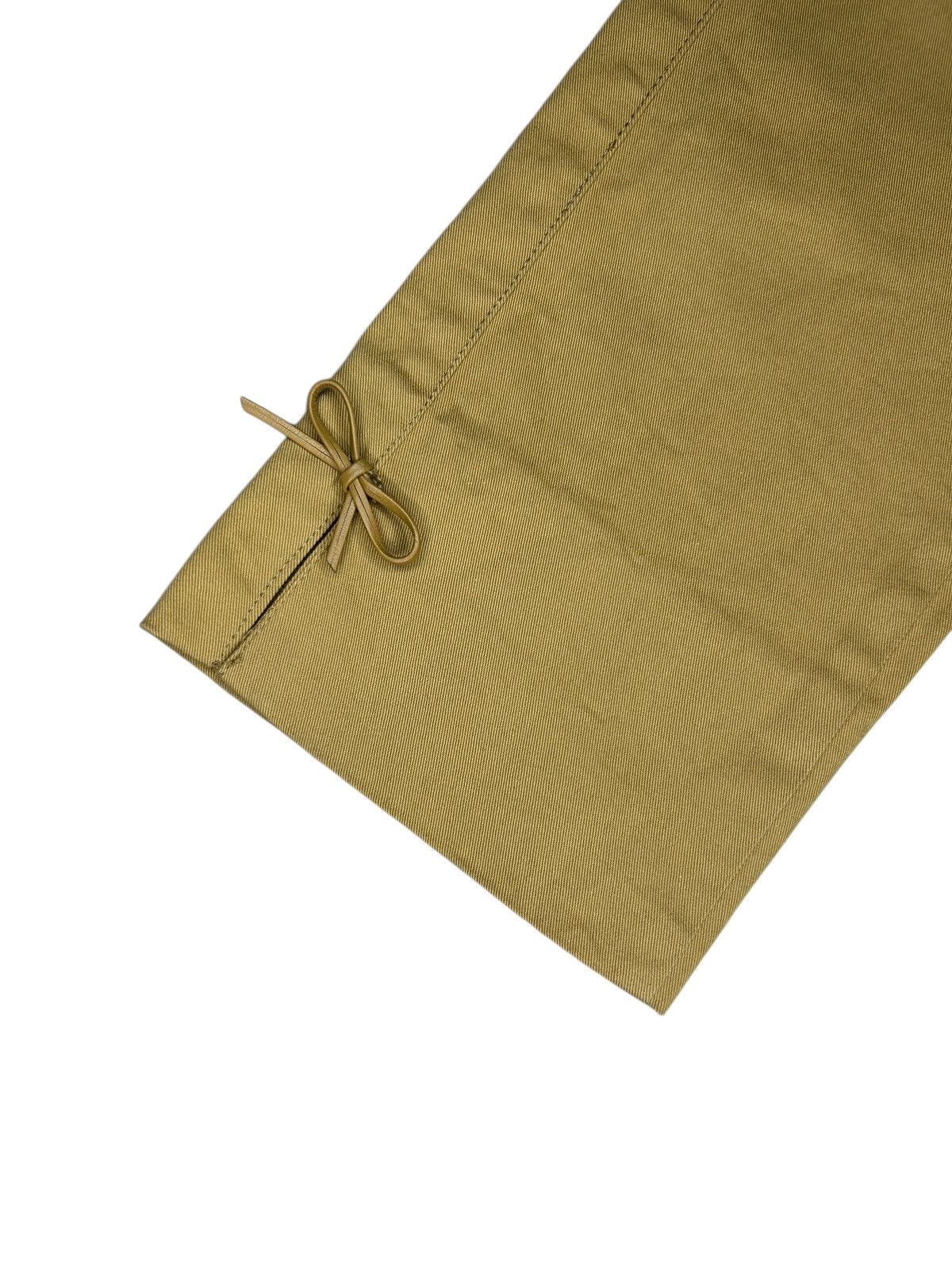 Gucci S/S 00 by Tom Ford Bow Detail Trousers Size 28" / US 6 / IT 42 - 2 Thumbnail