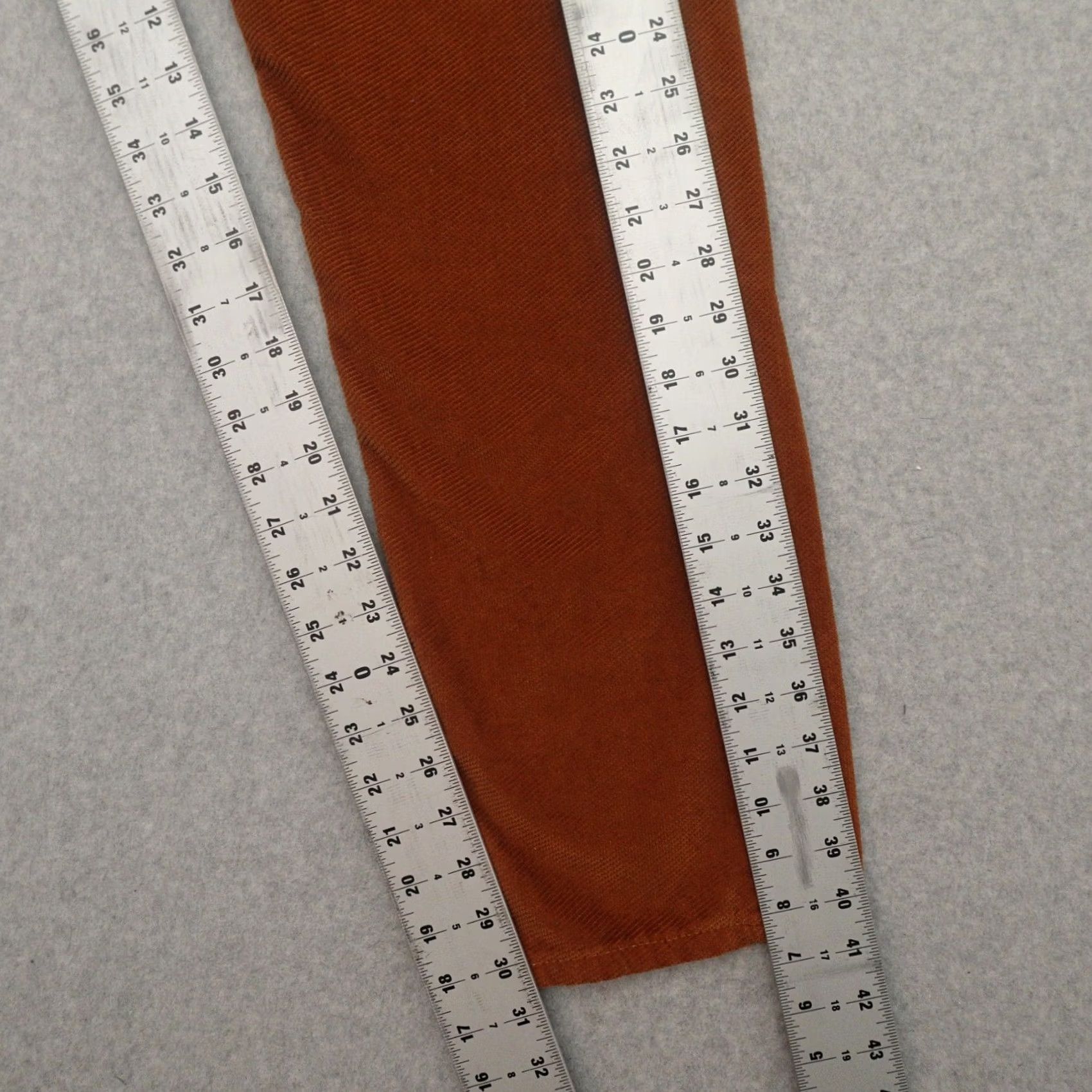 Levi's LEVIS MADE AND CRAFTED 502 Taper Mens 33 (33x31) Brown Tan Denim Shrt? Size US 33 - 7 Thumbnail