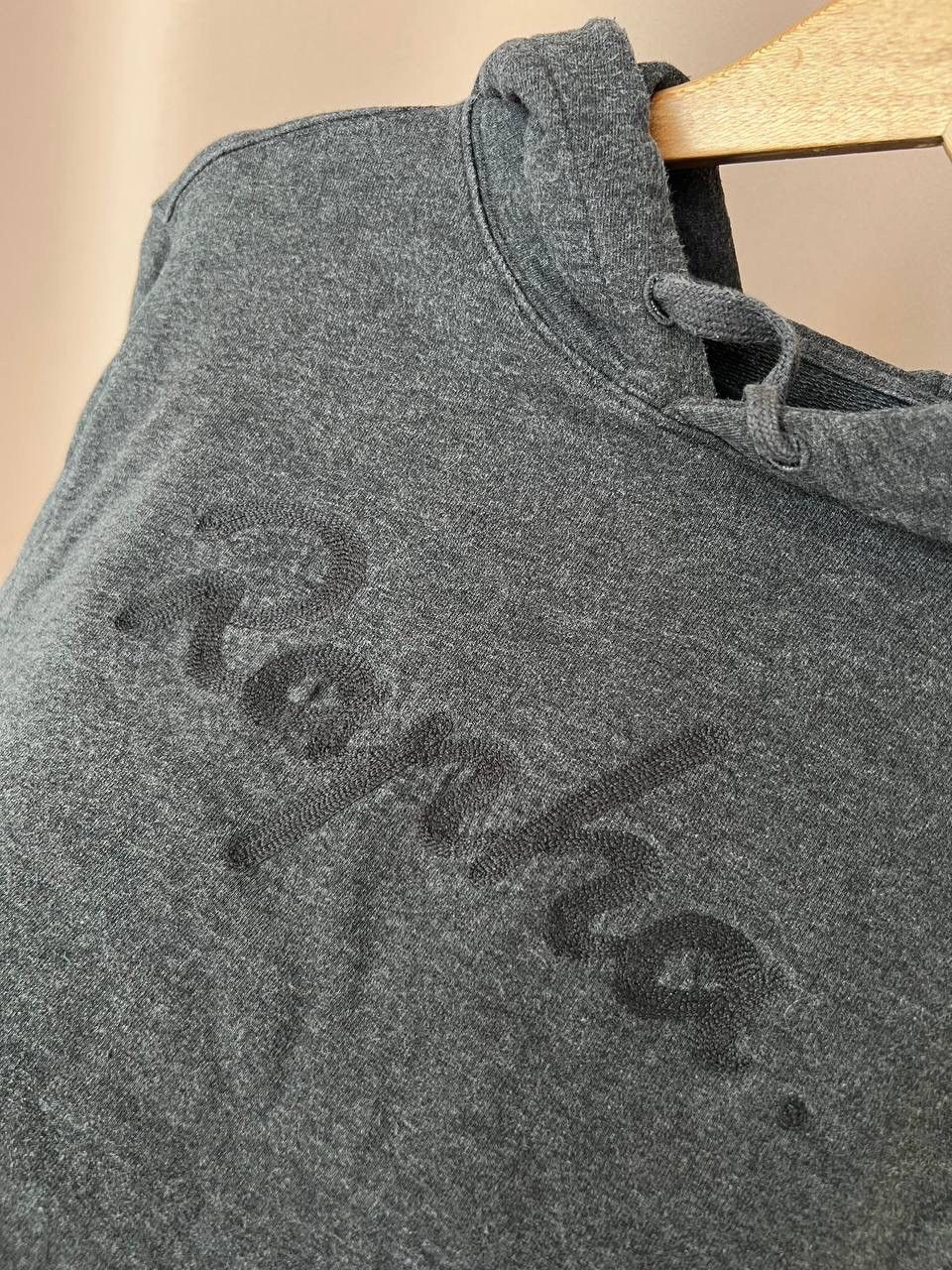 Rapha Rapha Big Logo Hoodie Mens Size M Embroidered Sweater Size US M / EU 48-50 / 2 - 10 Thumbnail