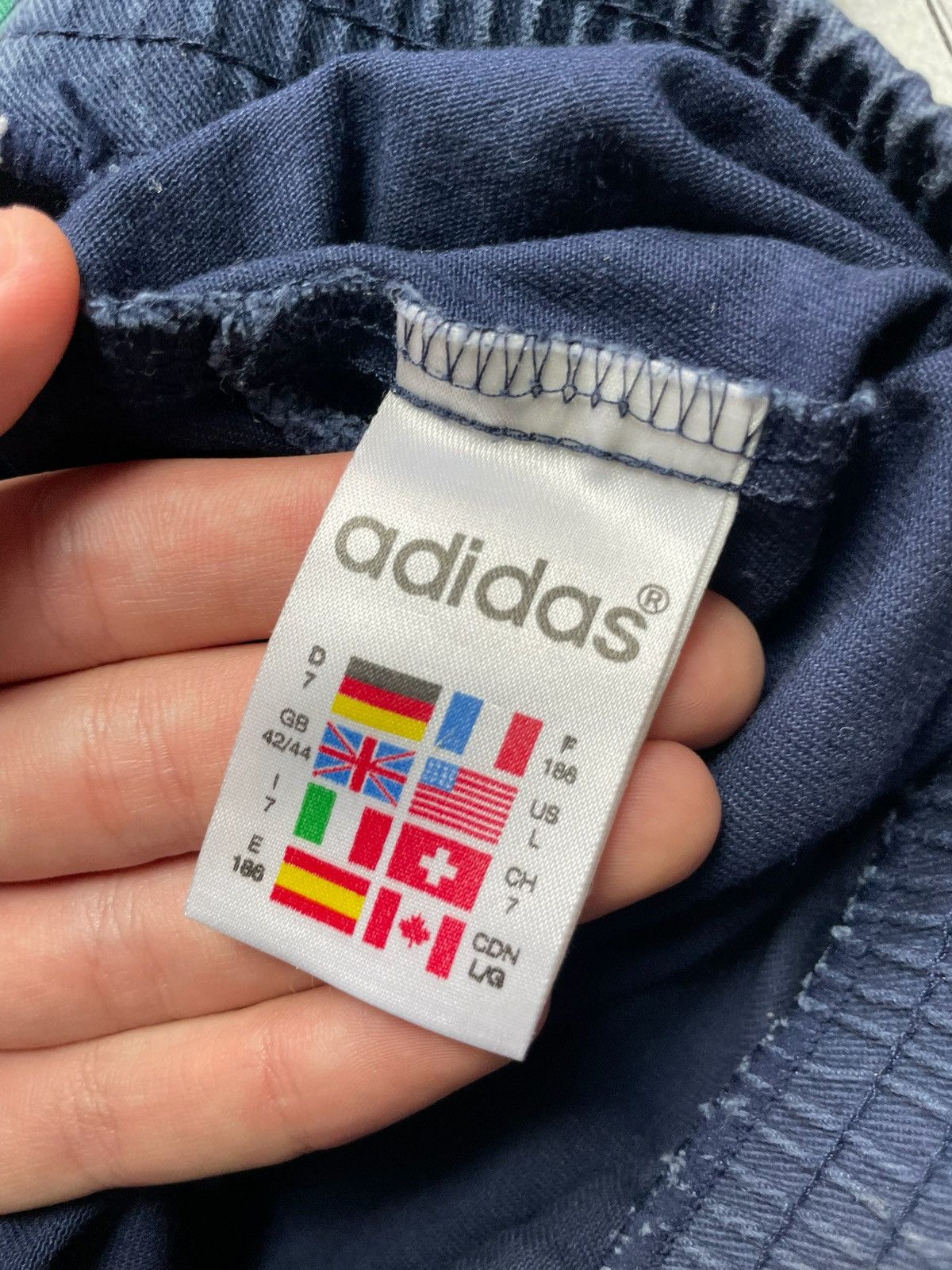 Vintage Vintage adidas rugby jersey sweatshirt size L logo Size US L / EU 52-54 / 3 - 9 Thumbnail