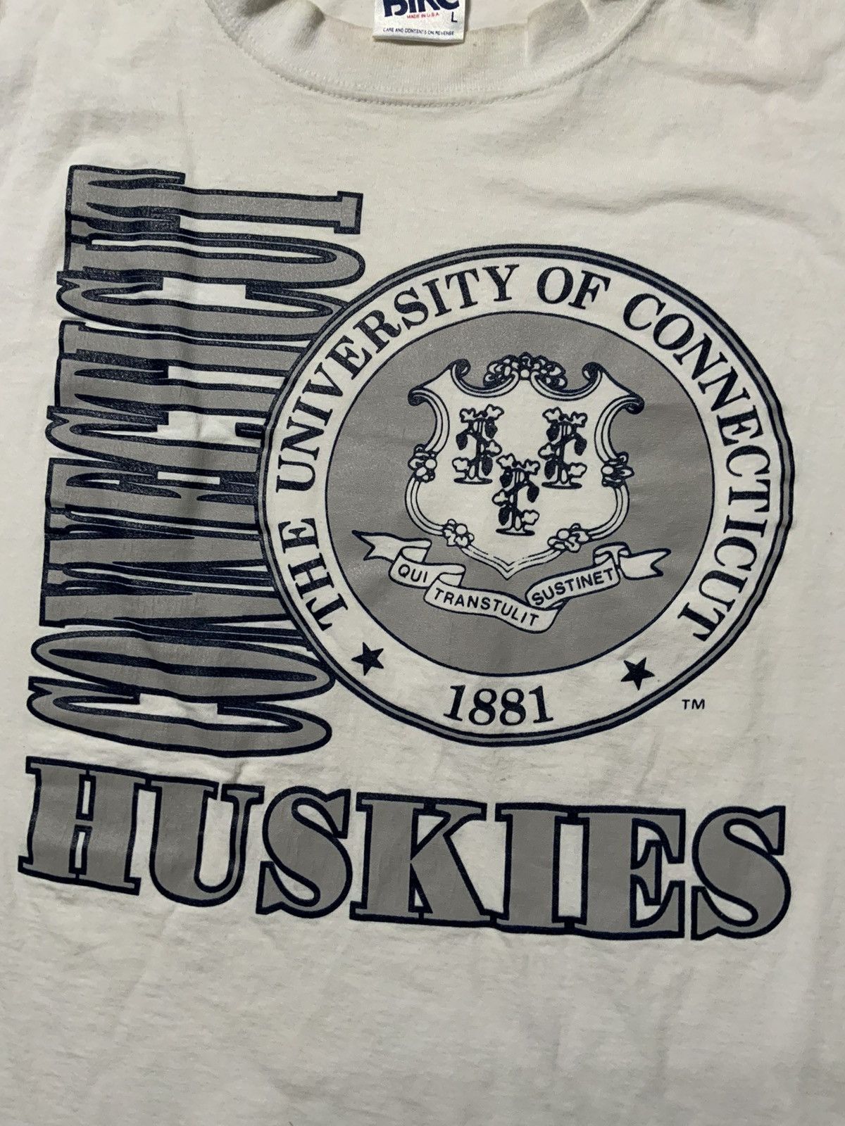 NCAA × Vintage UCONN University Connecticut Huskies Single Stitch T-Shirt Size US L / EU 52-54 / 3 - 3 Thumbnail