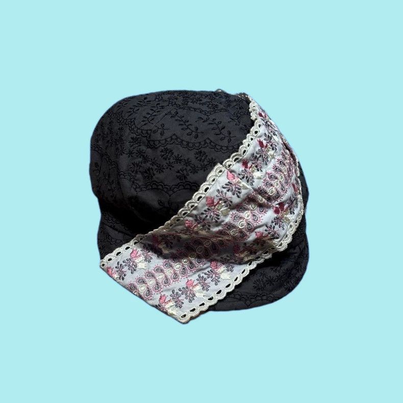 Vivienne Westwood Vivienne Westwood Gold braid embroidered hat Size ONE SIZE - 1 Thumbnail