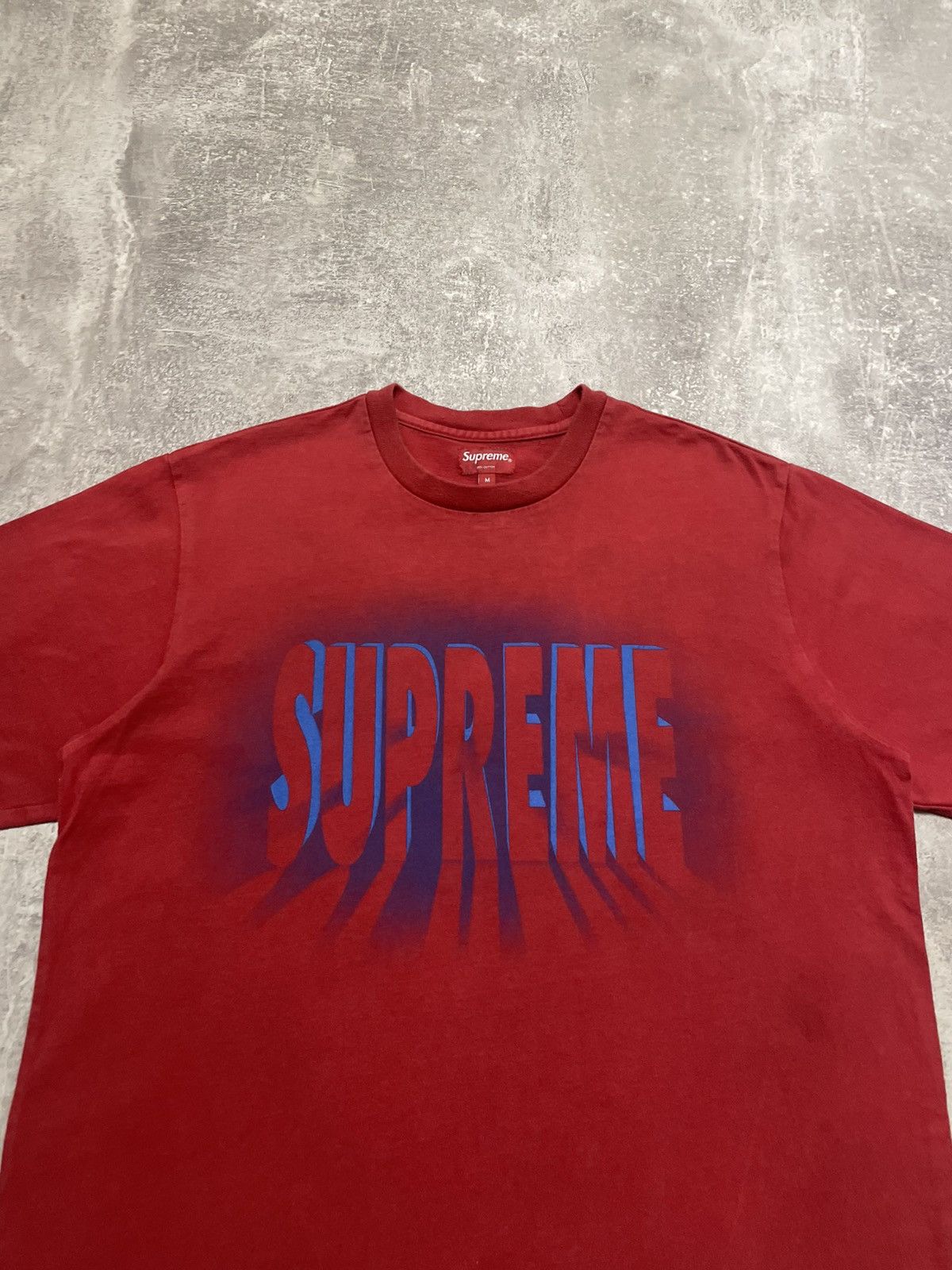 Hypebeast × Supreme Supreme Big Logo Red T-Shirt Size US M / EU 48-50 / 2 - 2 Thumbnail